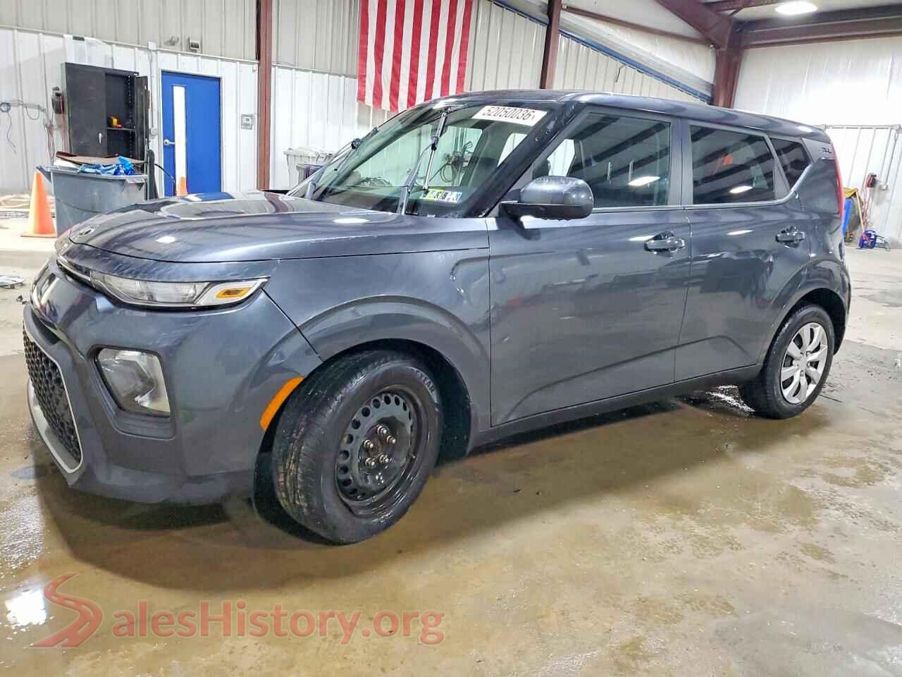 2021 KIA SOUL VIN KNDJ23AU7M7737209, front 3/4 view