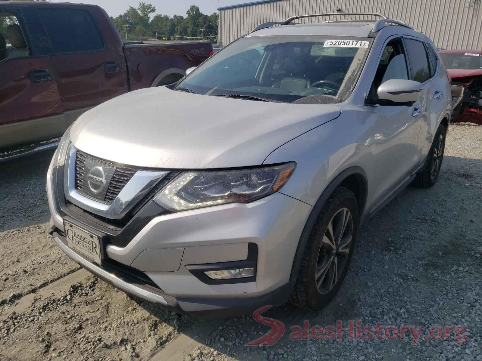 5N1AT2MT1HC825885 2017 NISSAN ROGUE