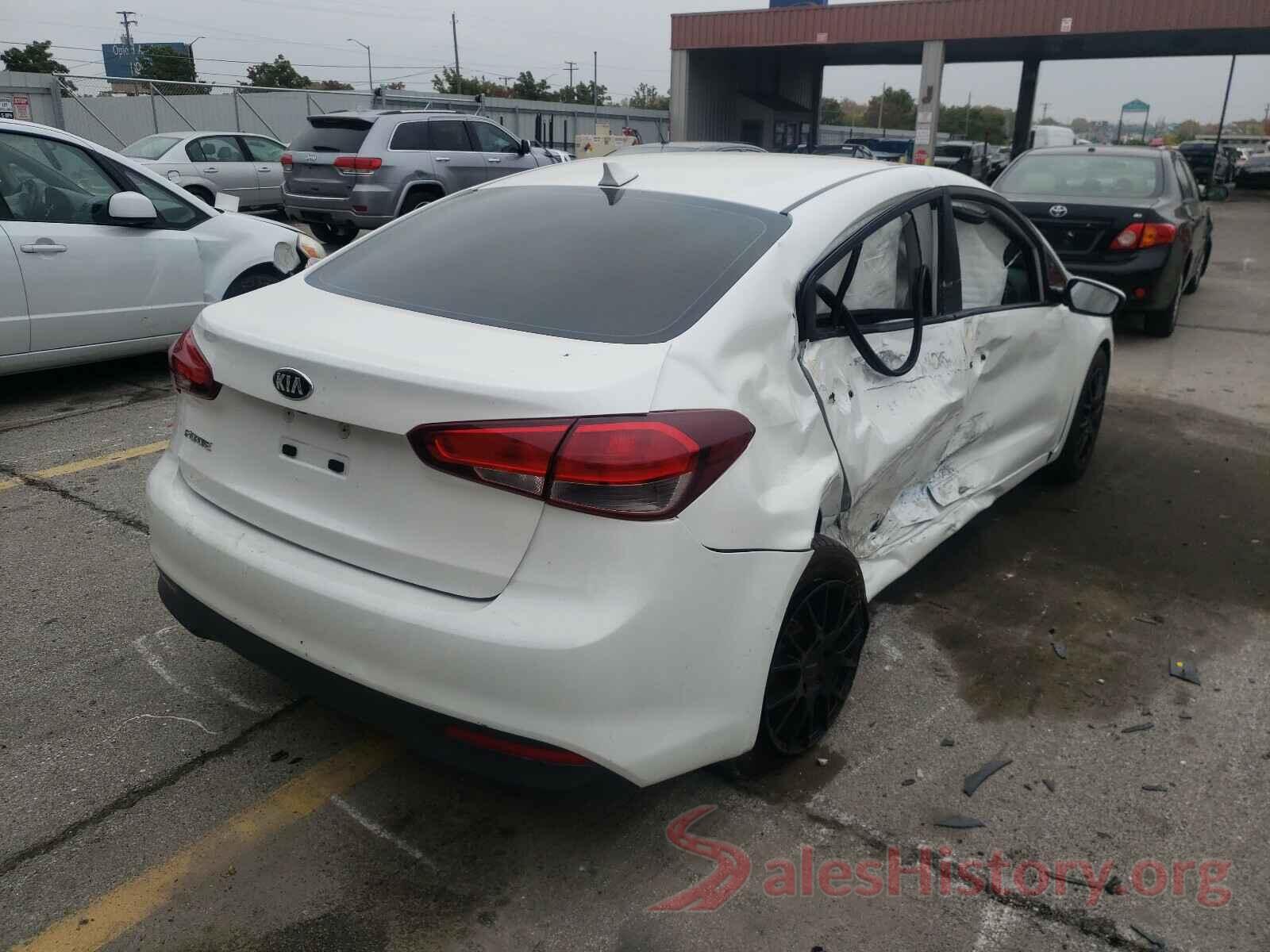 3KPFL4A70HE129198 2017 KIA FORTE