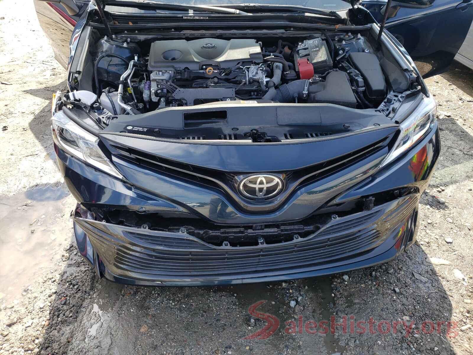 4T1B11HK6JU666366 2018 TOYOTA CAMRY