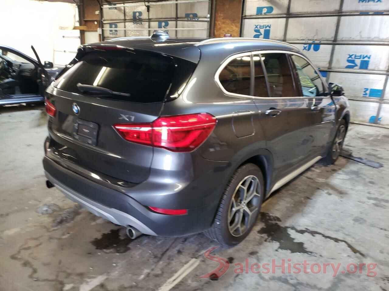 WBXHT3C3XH5F78810 2017 BMW X1