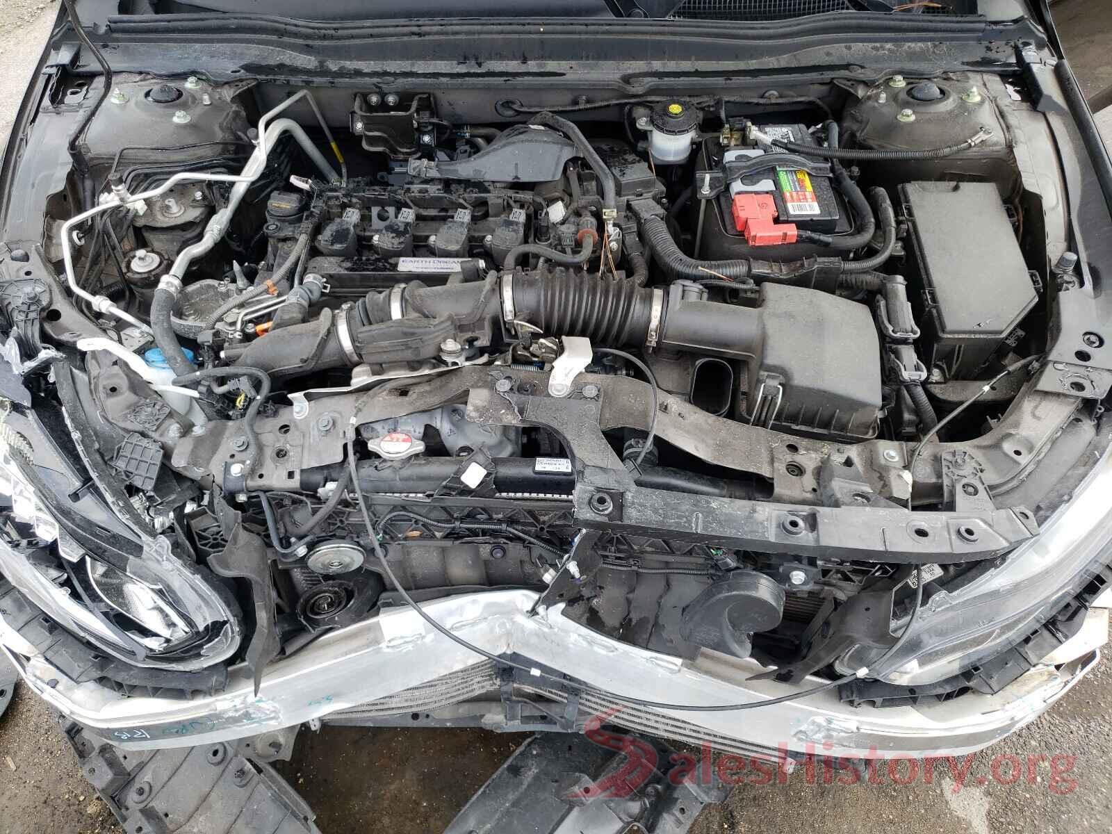 1HGCV1F10JA159053 2018 HONDA ACCORD