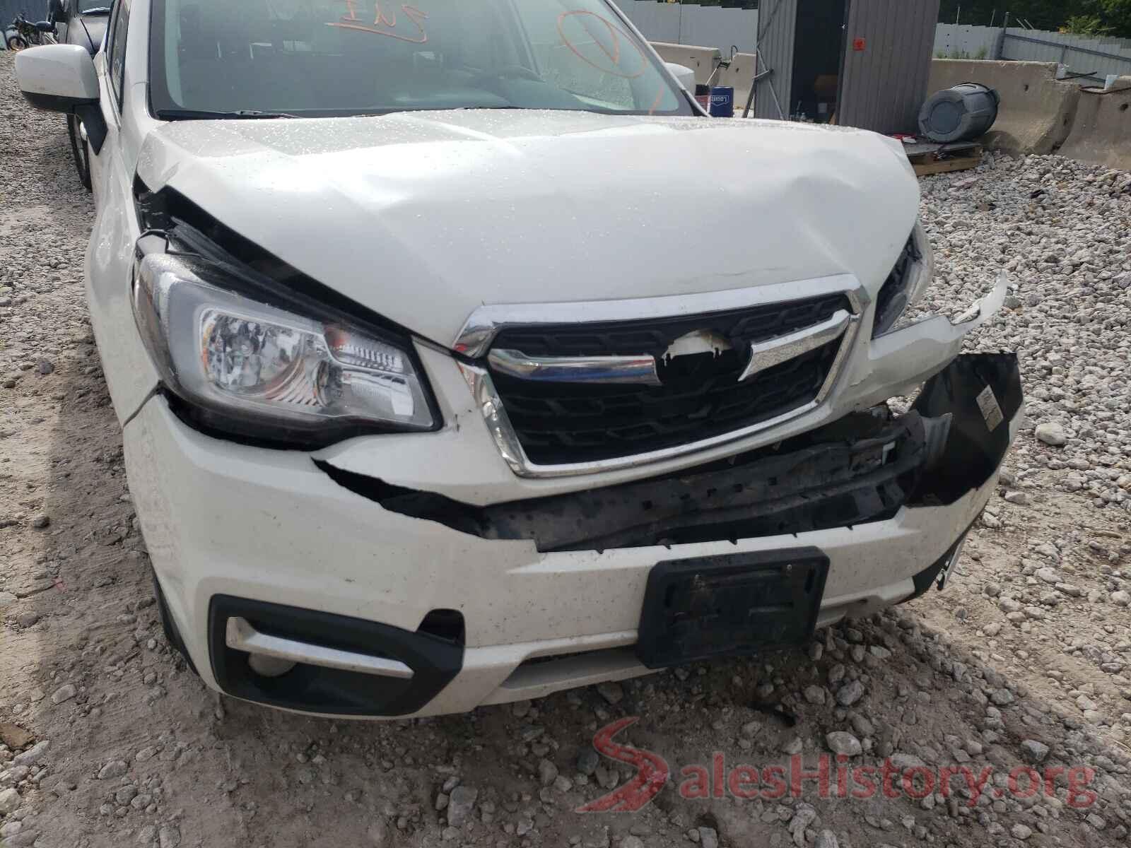 JF2SJAJCXJH531893 2018 SUBARU FORESTER