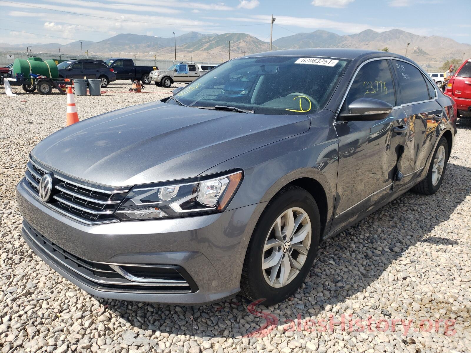 1VWAT7A39HC078135 2017 VOLKSWAGEN PASSAT