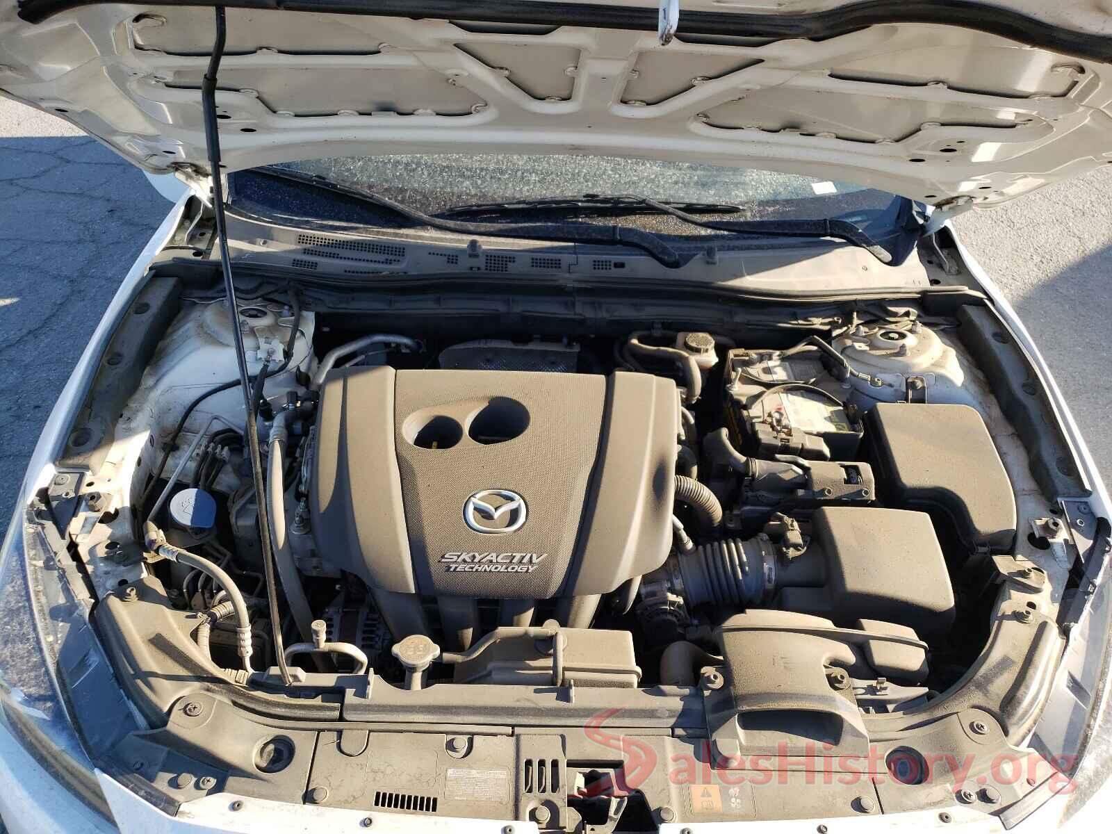 3MZBN1V30JM182961 2018 MAZDA 3