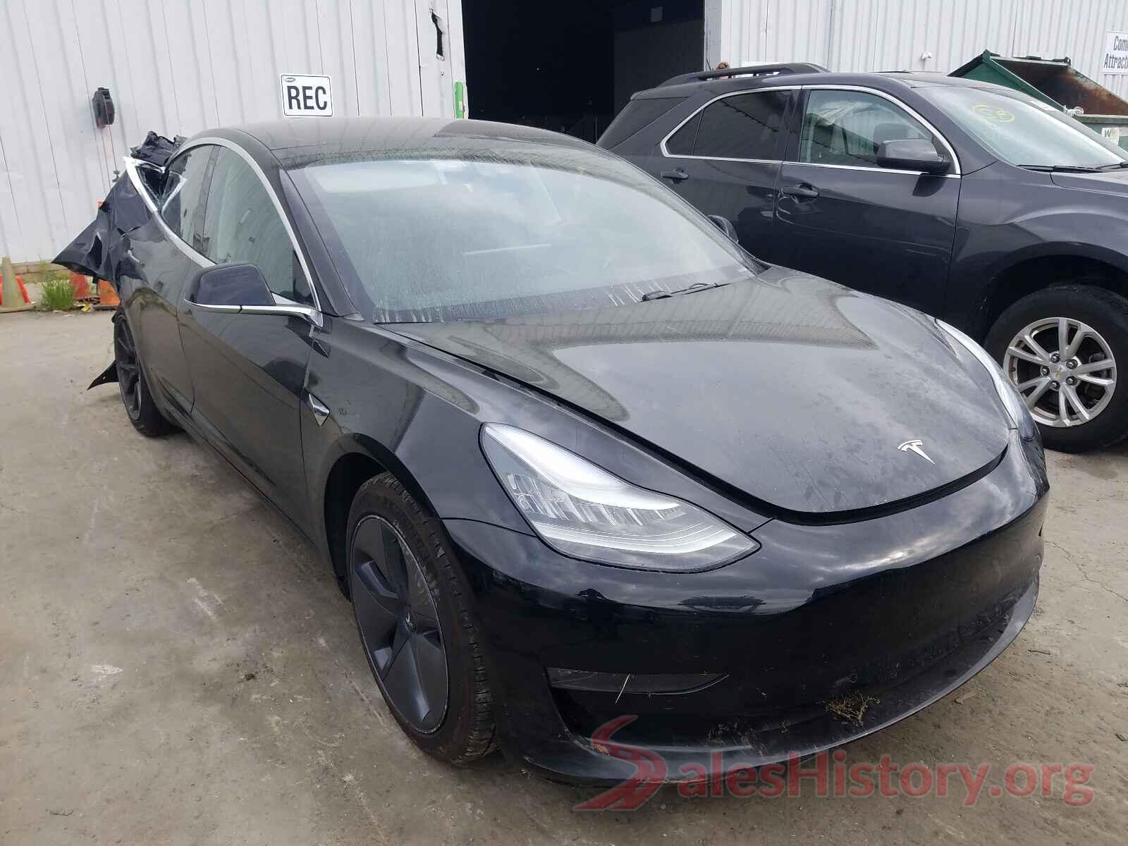 5YJ3E1EBXJF118865 2018 TESLA MODEL 3