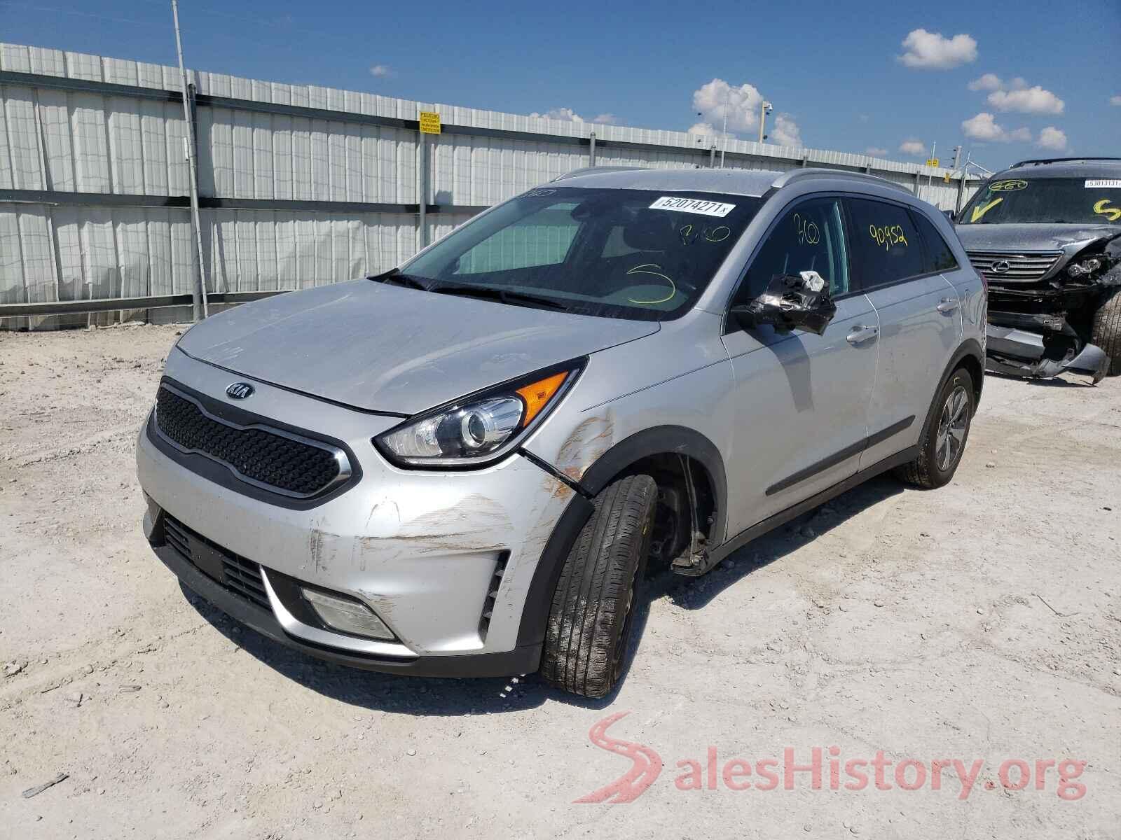 KNDCB3LC1H5070975 2017 KIA NIRO