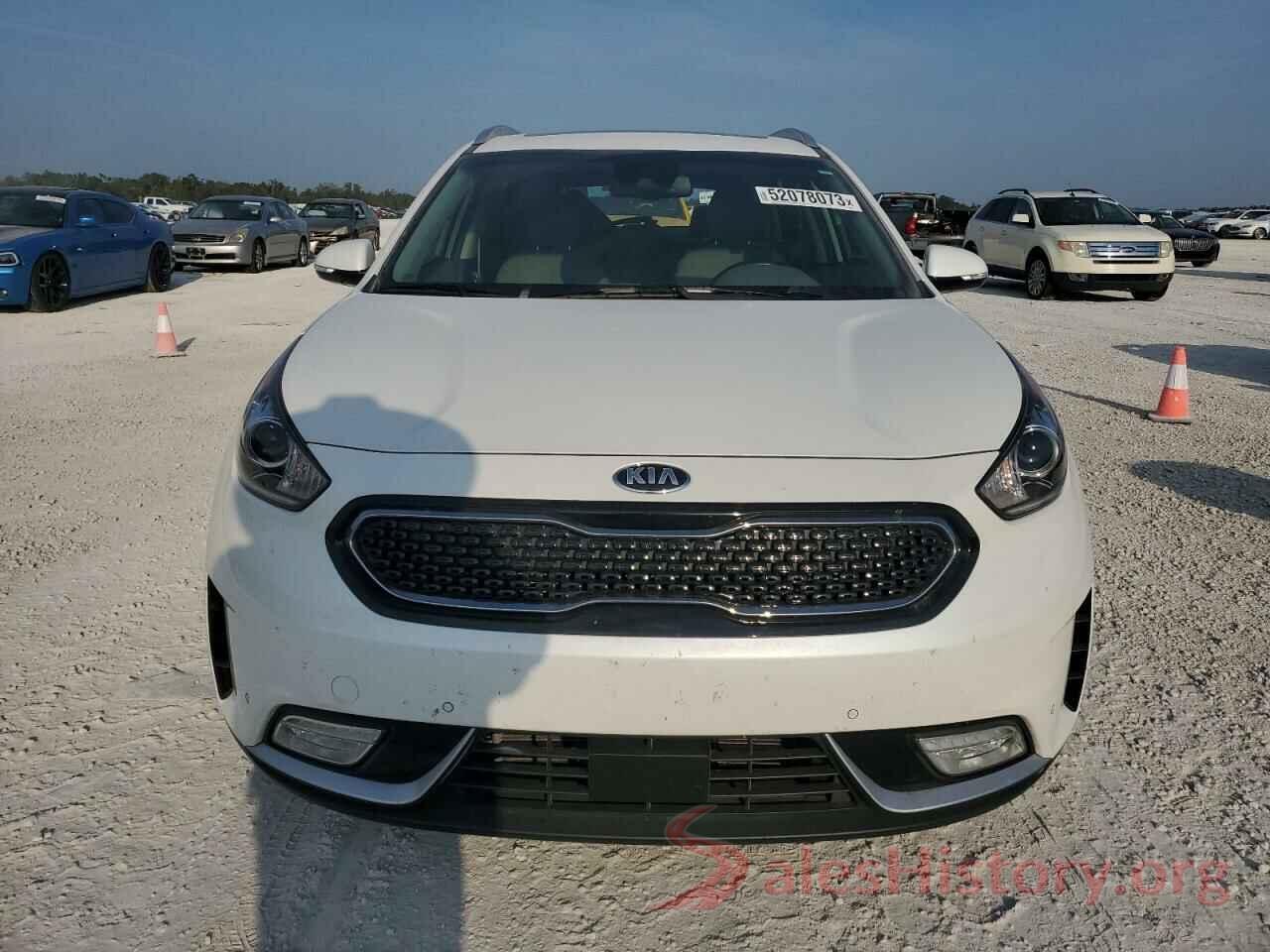 KNDCE3LC7J5186601 2018 KIA NIRO