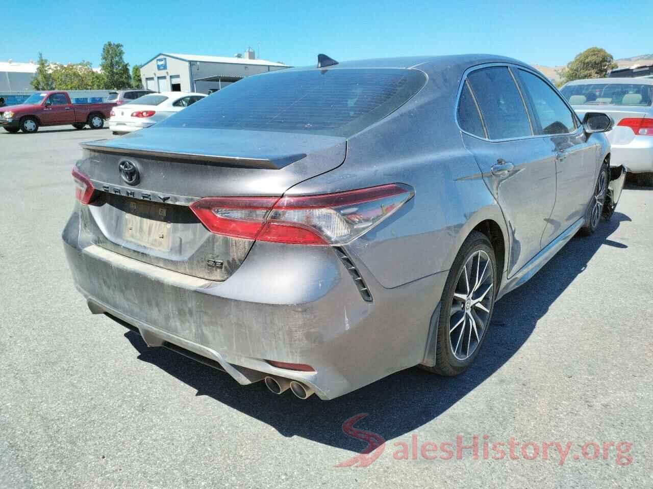 4T1T11AKXNU620107 2022 TOYOTA CAMRY