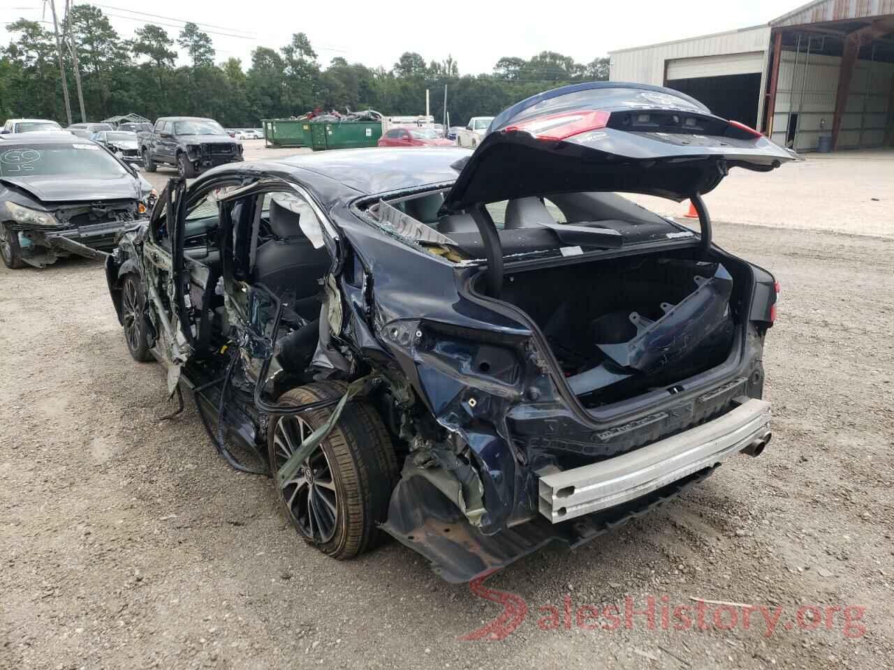 4T1B11HK7KU695389 2019 TOYOTA CAMRY