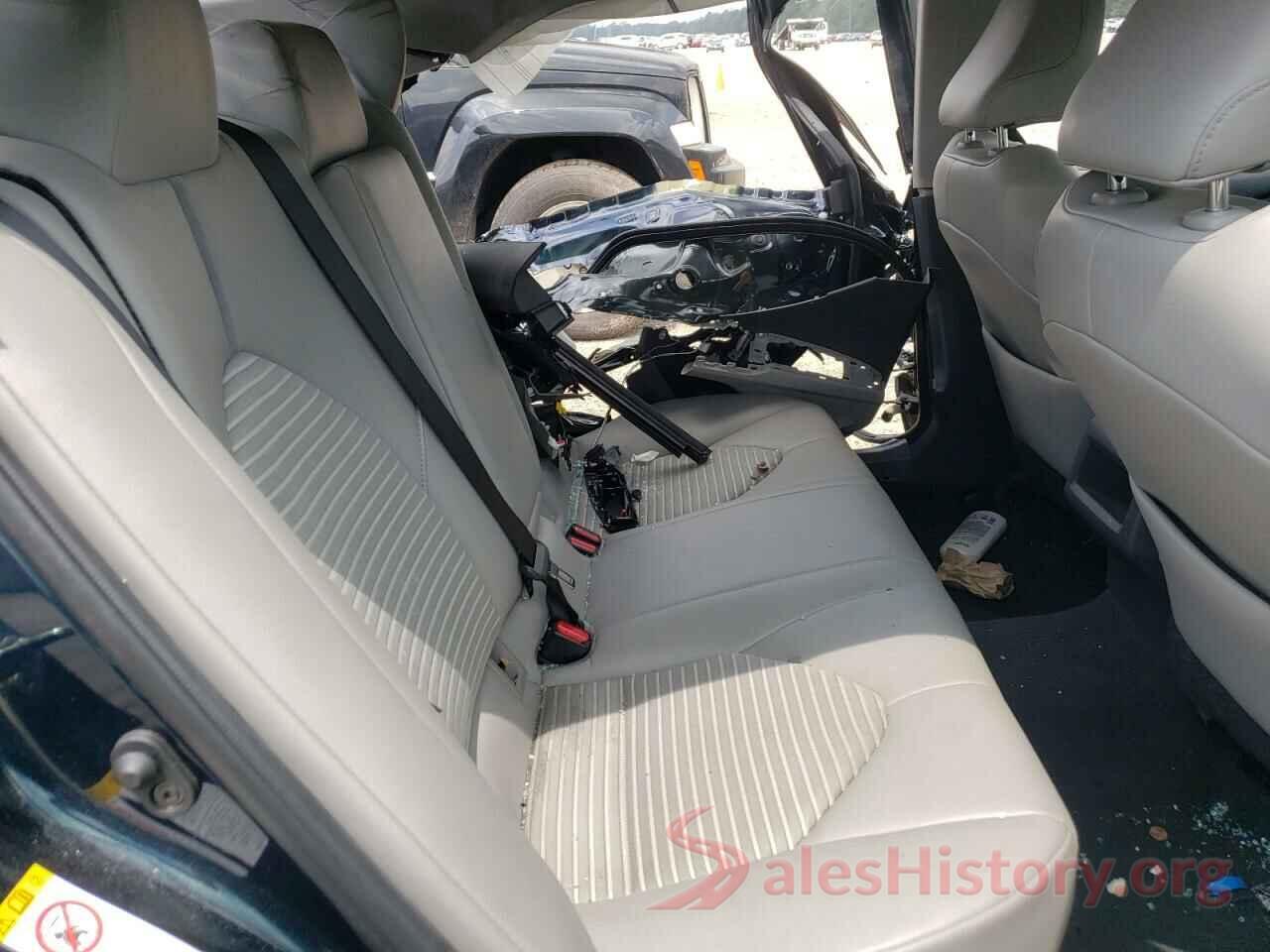 4T1B11HK7KU695389 2019 TOYOTA CAMRY