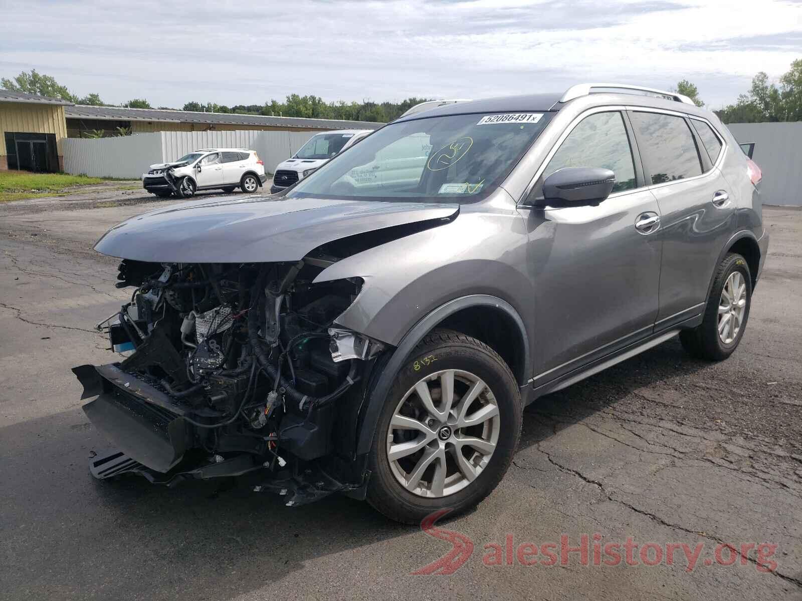 KNMAT2MV9JP566129 2018 NISSAN ROGUE