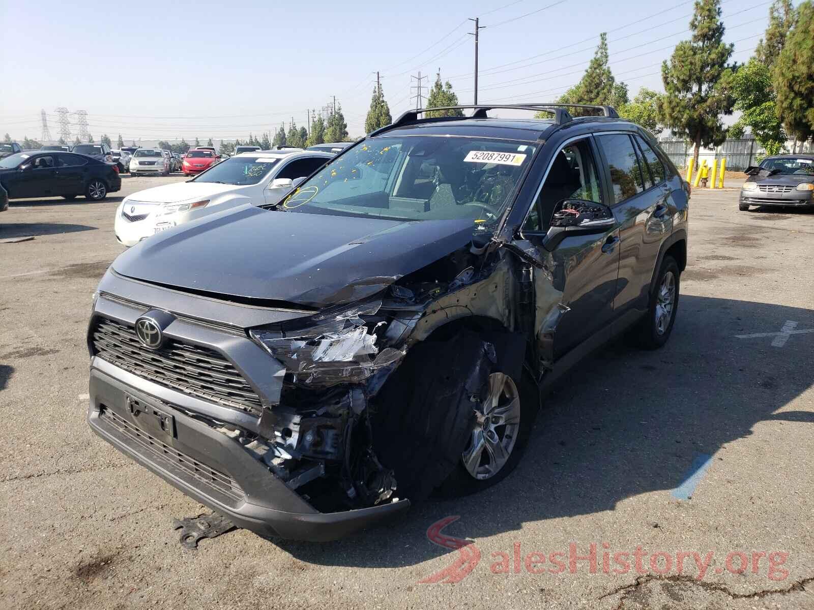 2T3W1RFV2KC027988 2019 TOYOTA RAV4