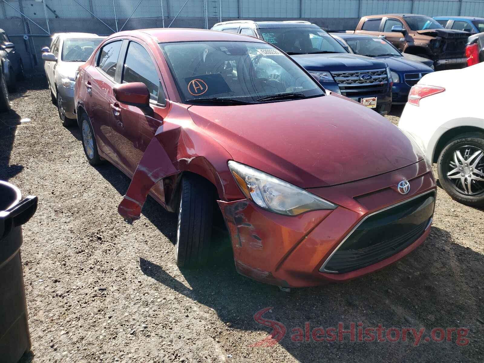 3MYDLBYVXJY305230 2018 TOYOTA YARIS