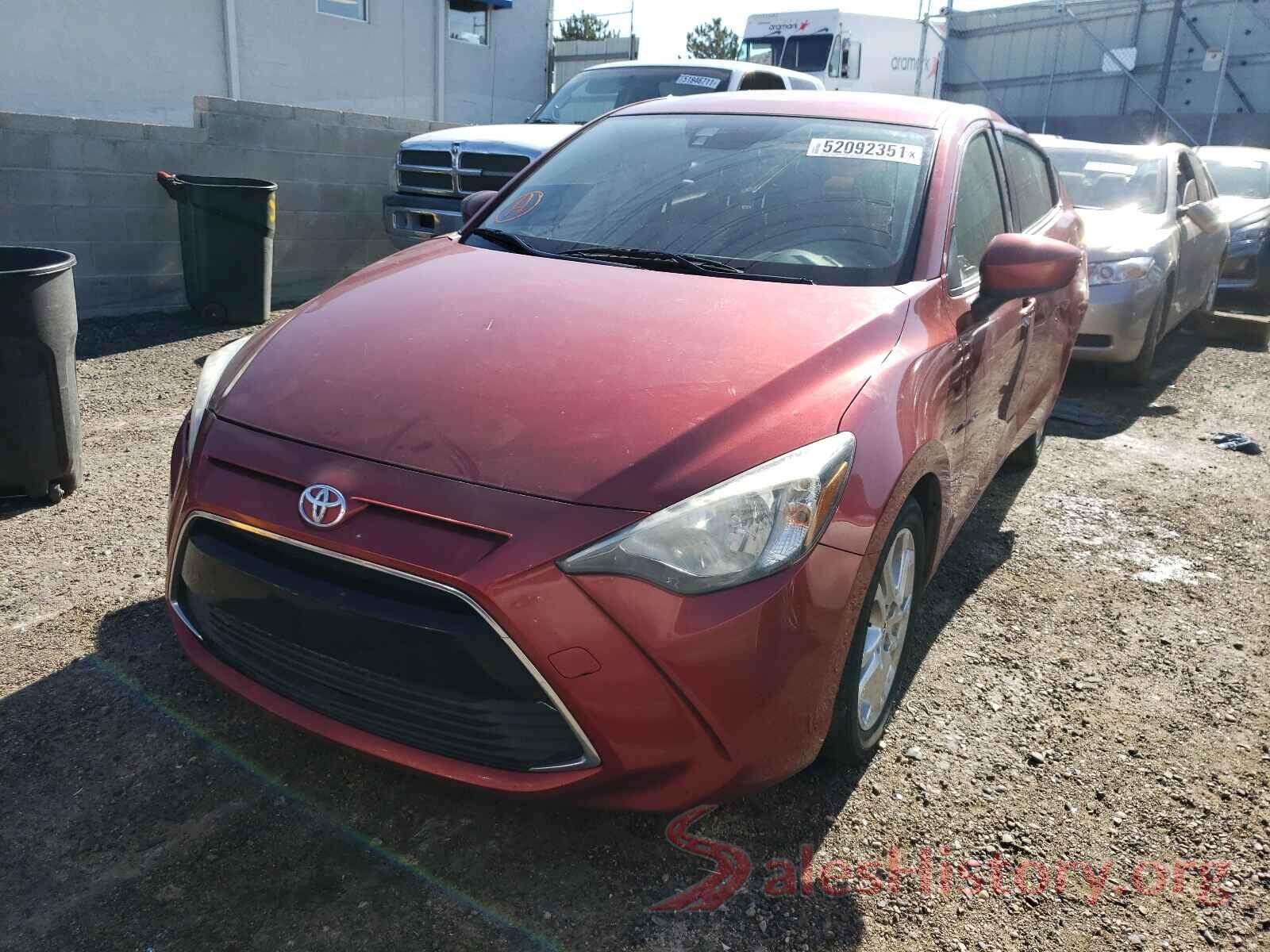 3MYDLBYVXJY305230 2018 TOYOTA YARIS