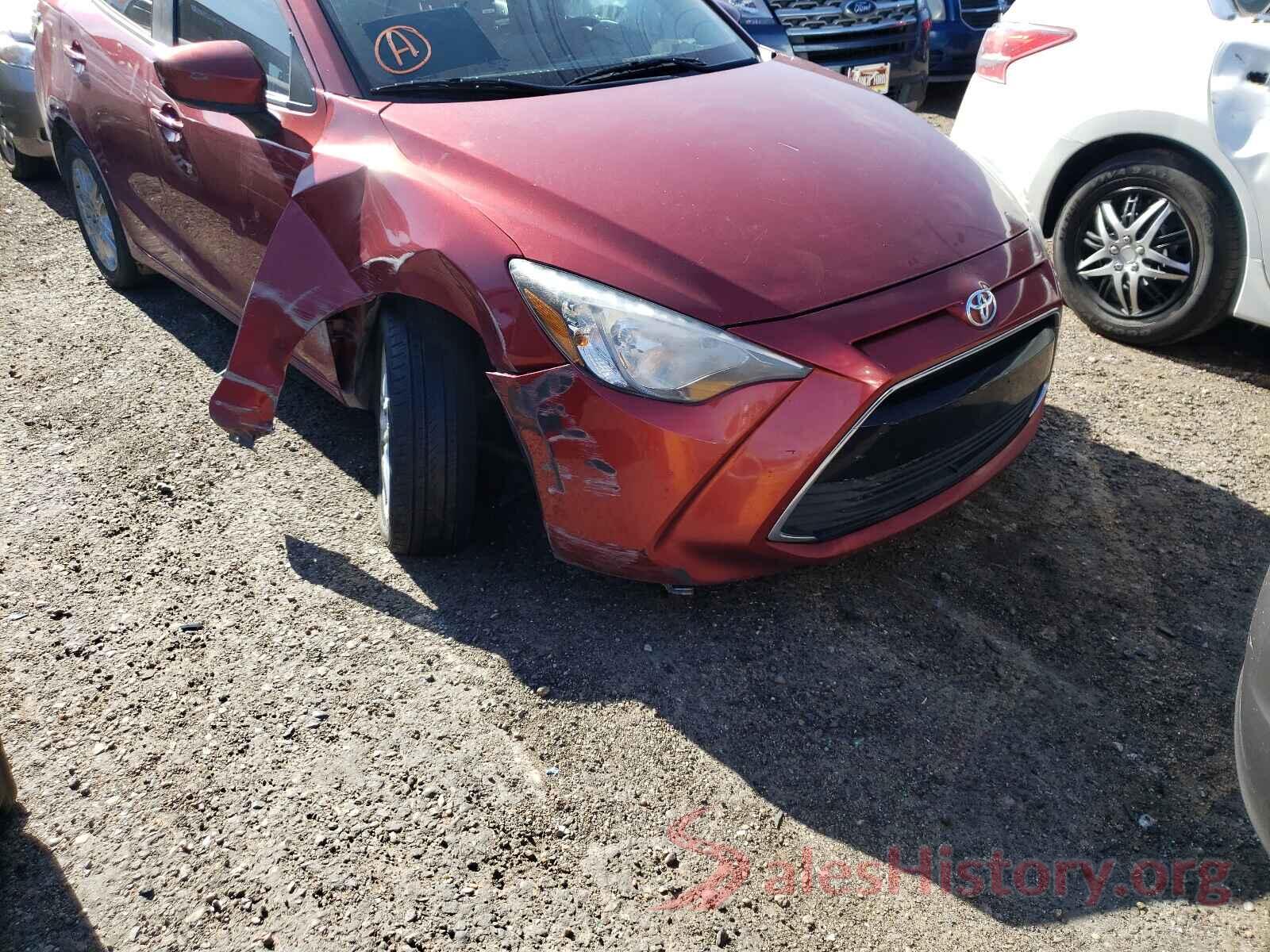 3MYDLBYVXJY305230 2018 TOYOTA YARIS