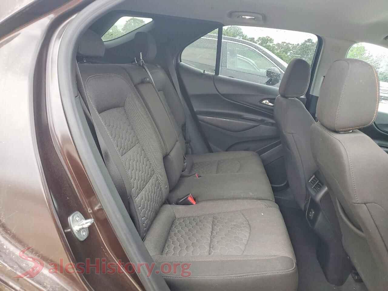 2020 CHEVROLET EQUINOX VIN 2GNAXJEV7L6157053, VIN plate