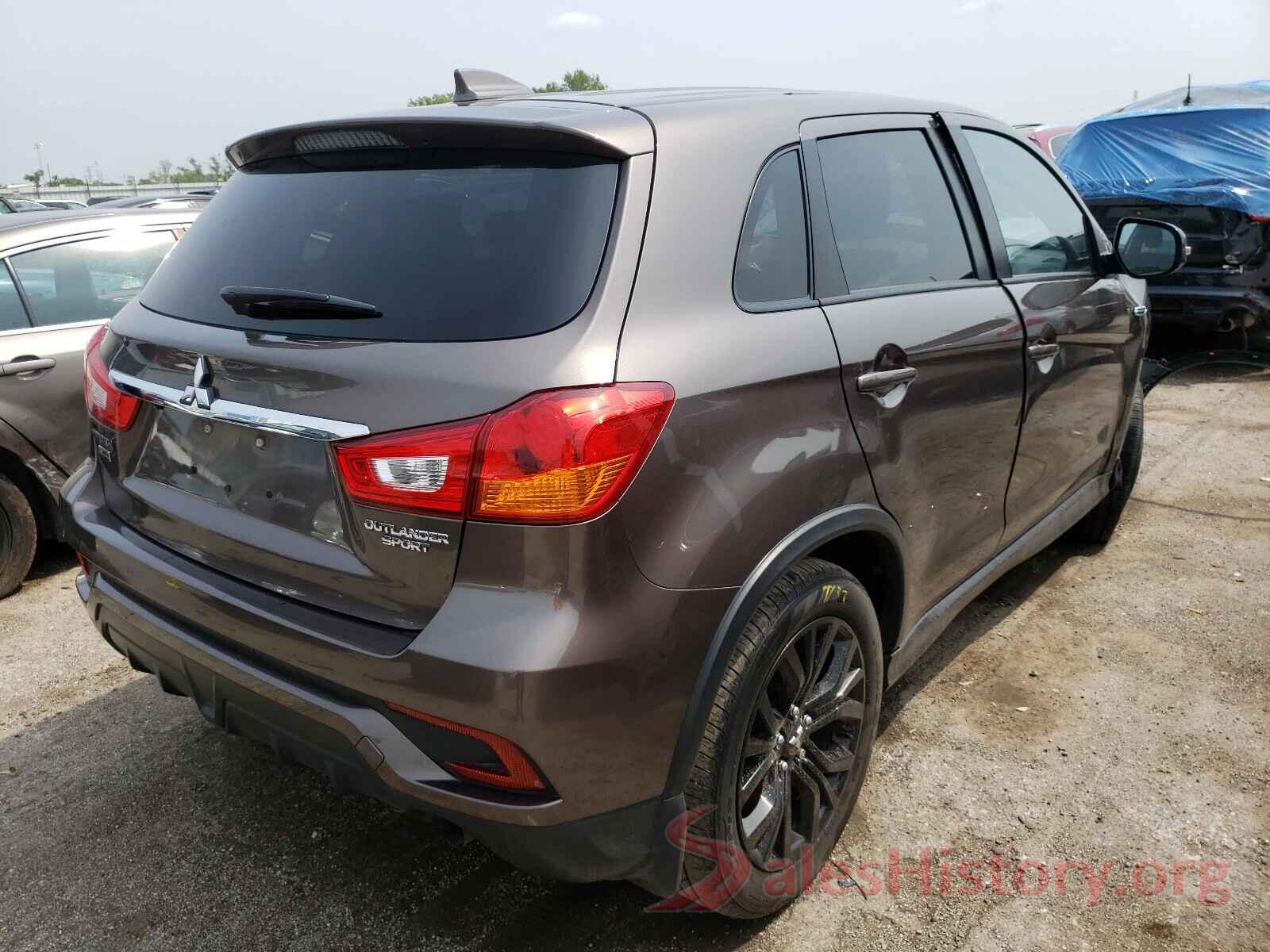 JA4AP3AU3JU011517 2018 MITSUBISHI OUTLANDER