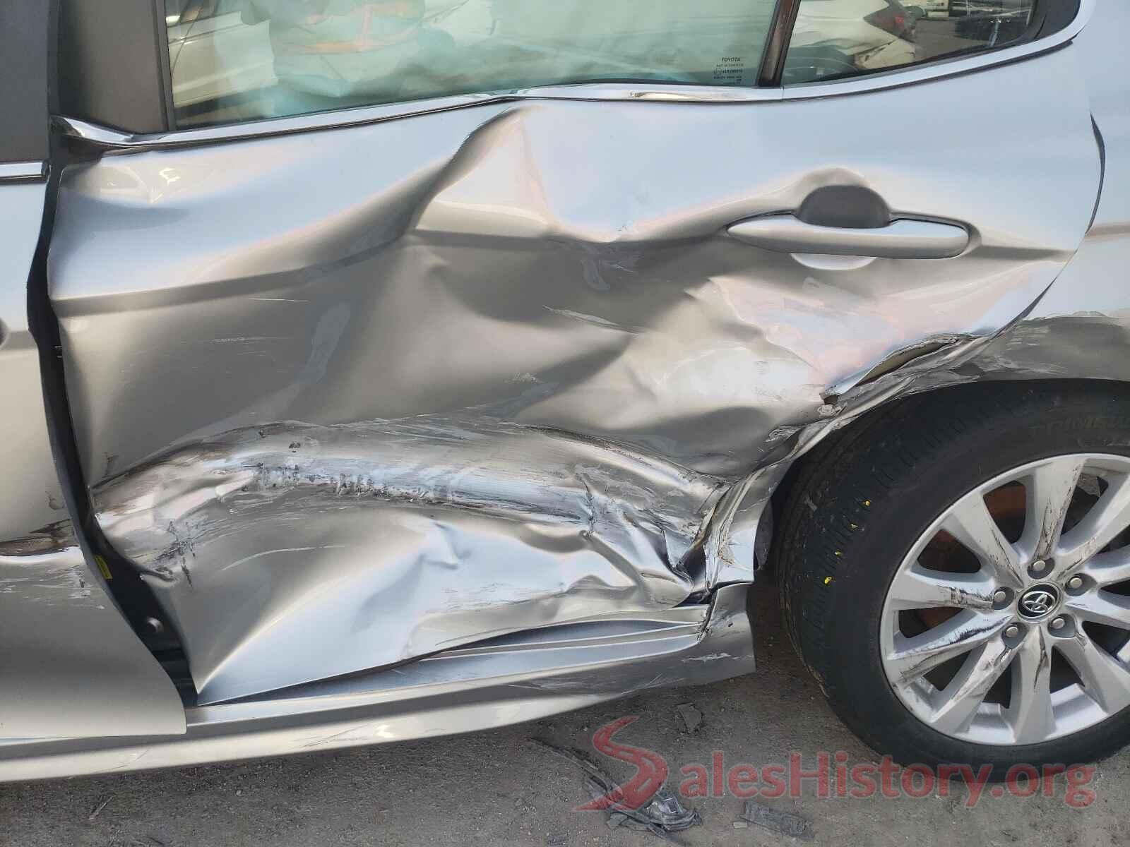 4T1B11HK3JU539249 2018 TOYOTA CAMRY