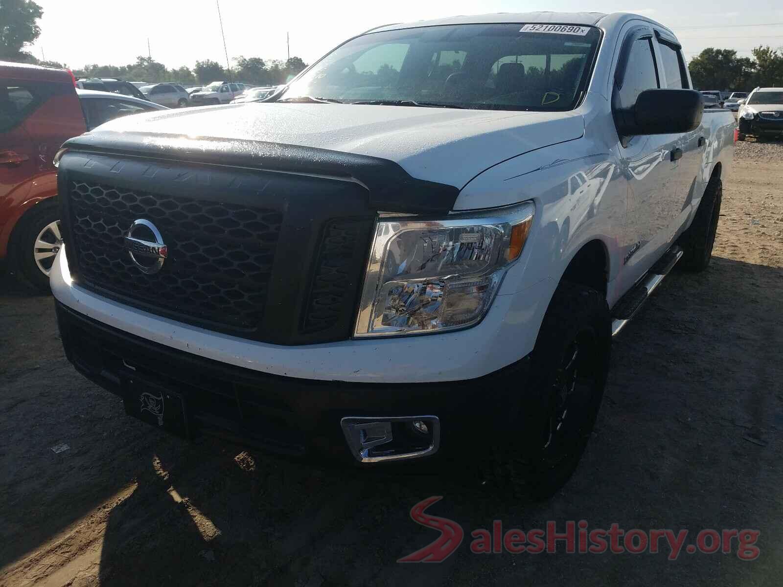 1N6AA1EK5HN528503 2017 NISSAN TITAN