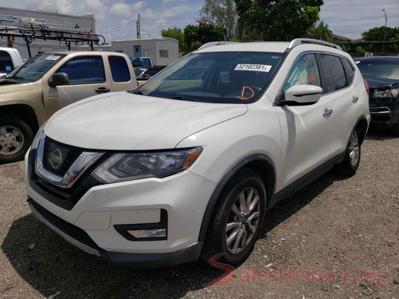 KNMAT2MT1HP573309 2017 NISSAN ROGUE