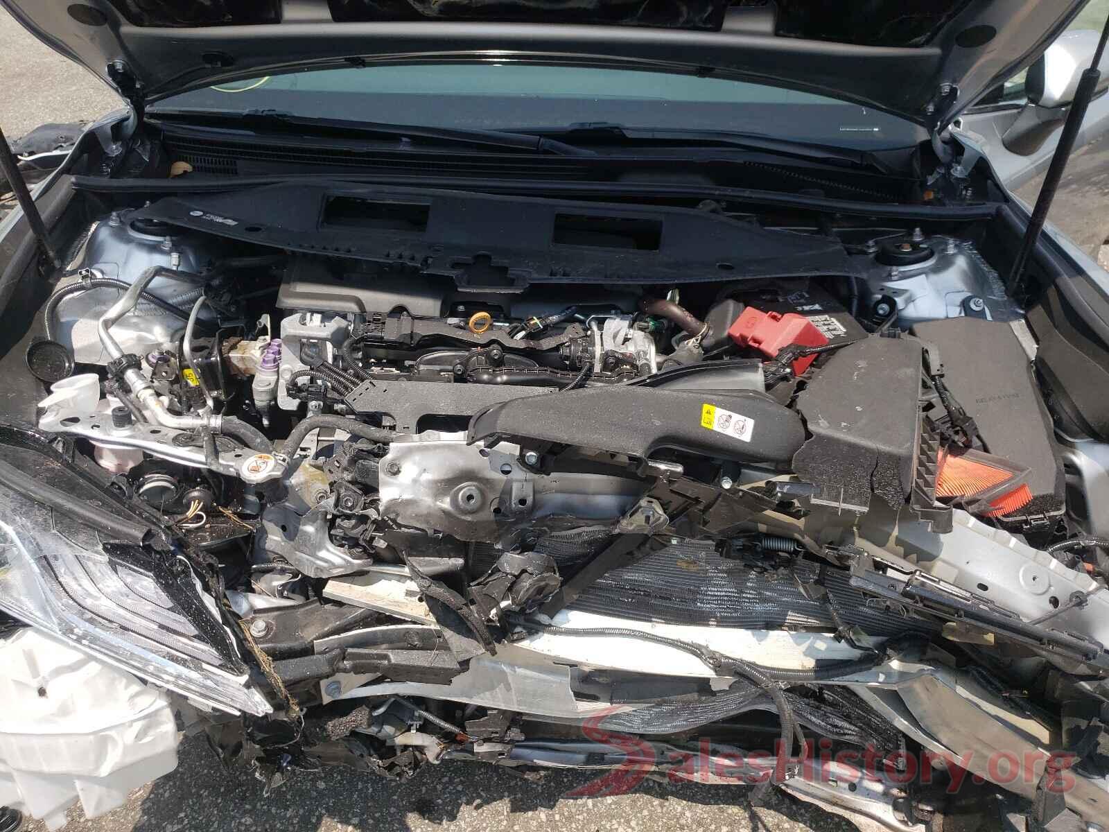 4T1B11HK6JU144563 2018 TOYOTA CAMRY