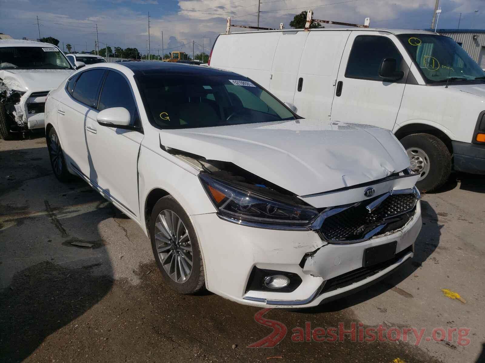 KNALC4J17H5072795 2017 KIA CADENZA