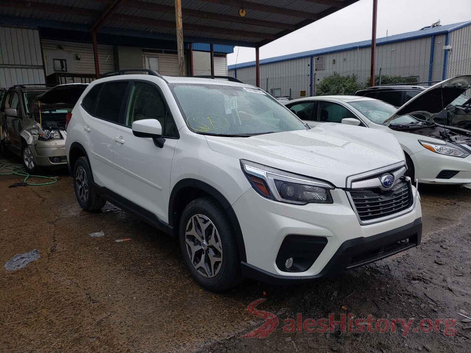 JF2SKAJC8MH511675 2021 SUBARU FORESTER