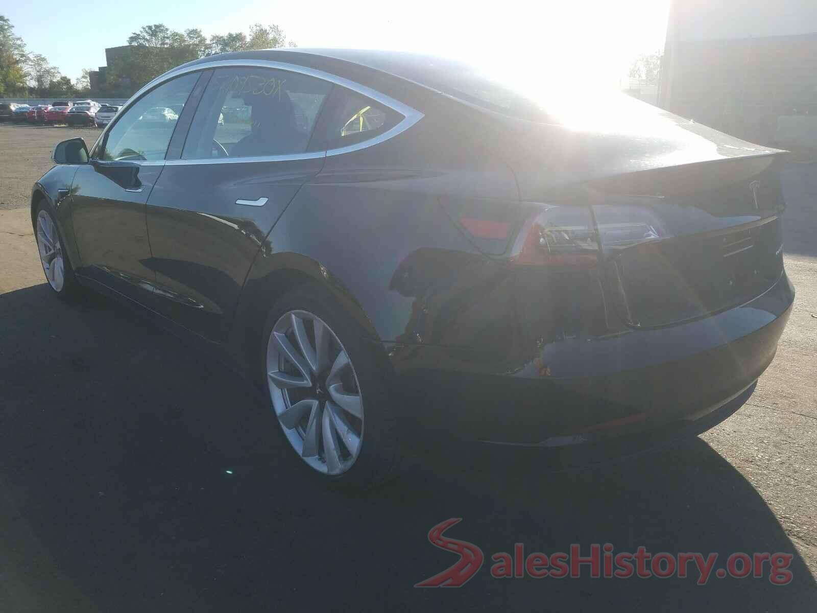 5YJ3E1EB4JF145236 2018 TESLA MODEL 3