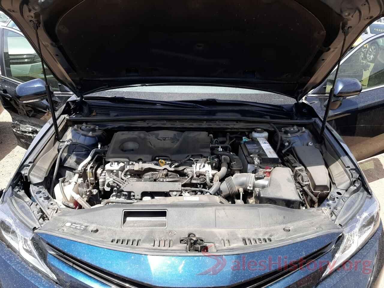 JTNB11HK2J3052050 2018 TOYOTA CAMRY