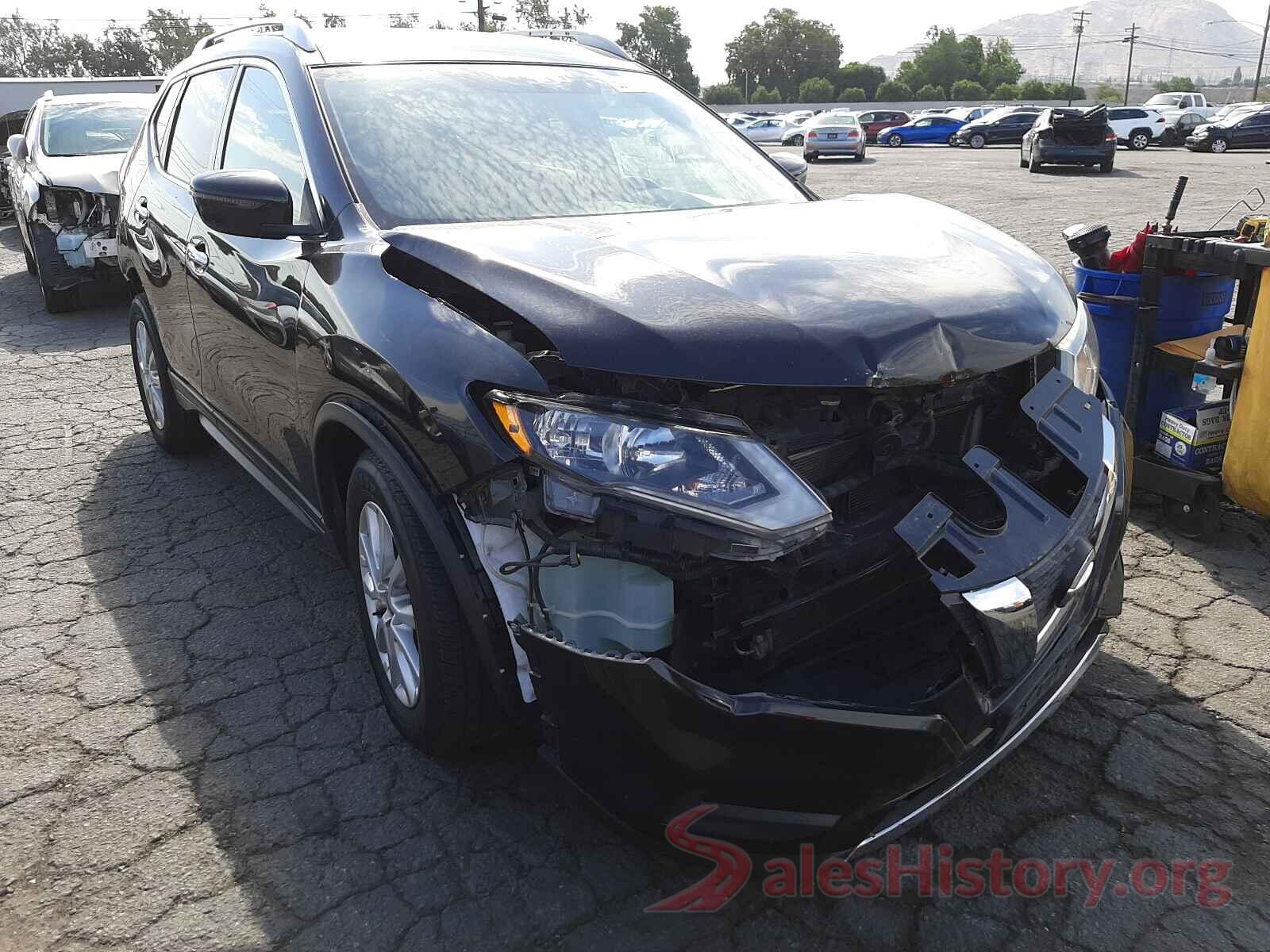 KNMAT2MT8HP525340 2017 NISSAN ROGUE