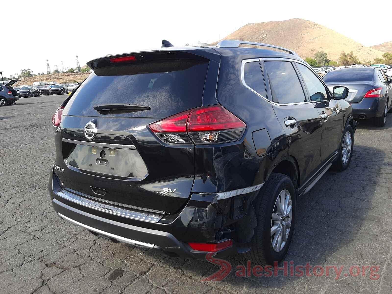 KNMAT2MT8HP525340 2017 NISSAN ROGUE