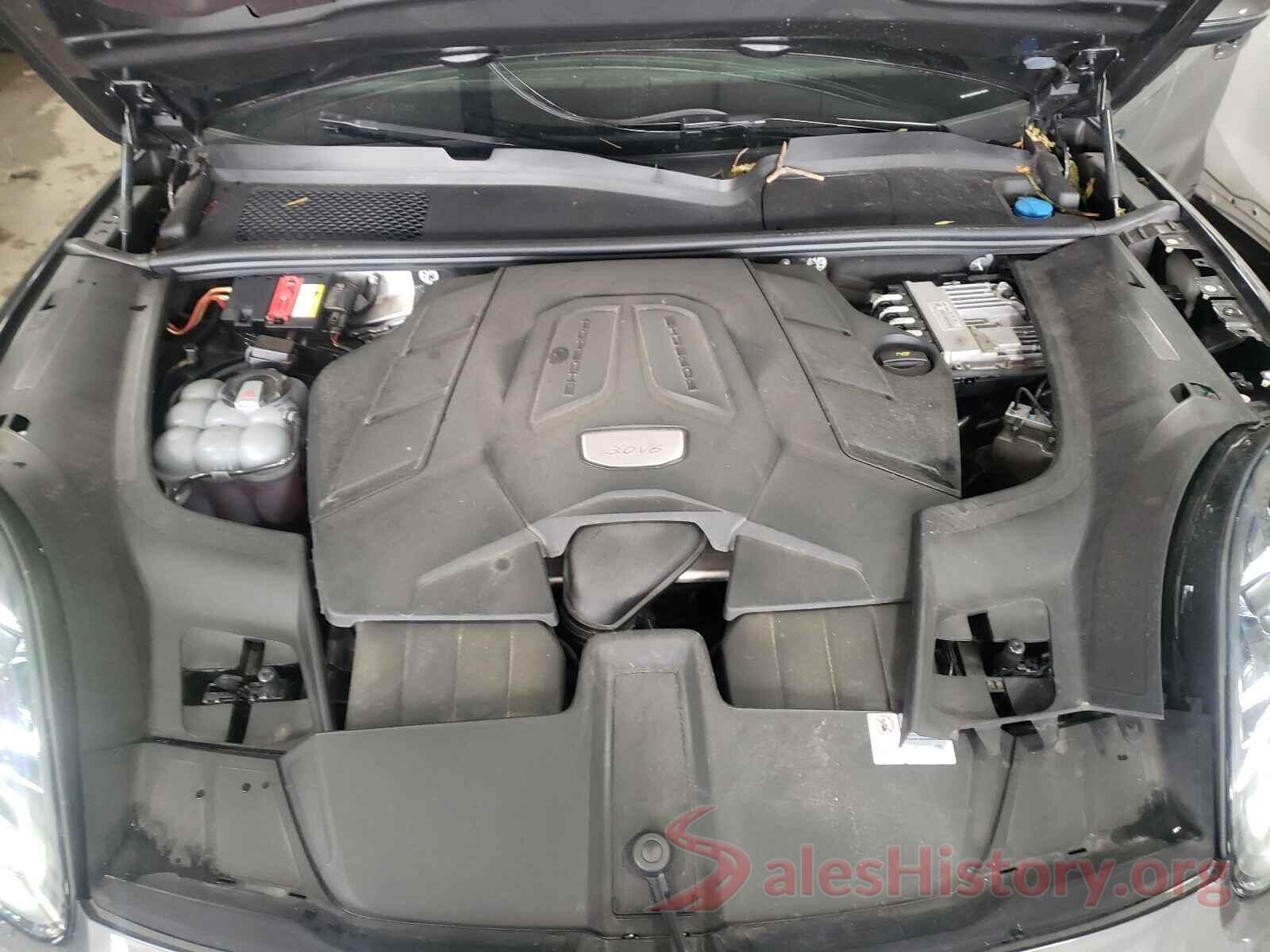 WP1AA2AY0KDA10880 2019 PORSCHE CAYENNE