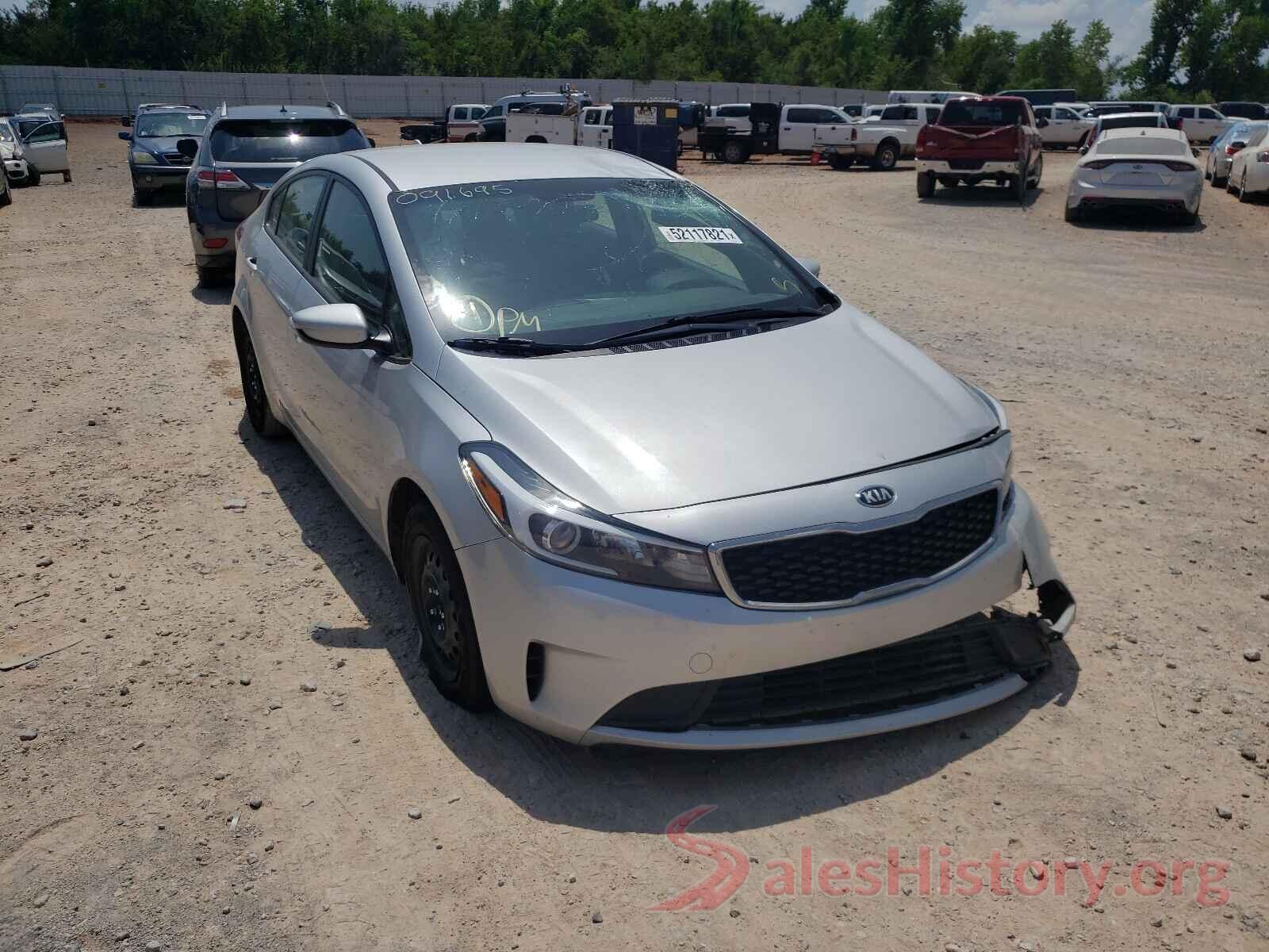 3KPFK4A75HE091695 2017 KIA FORTE