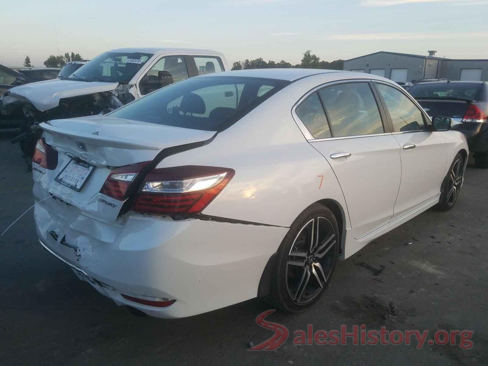 1HGCR2F5XHA194304 2017 HONDA ACCORD