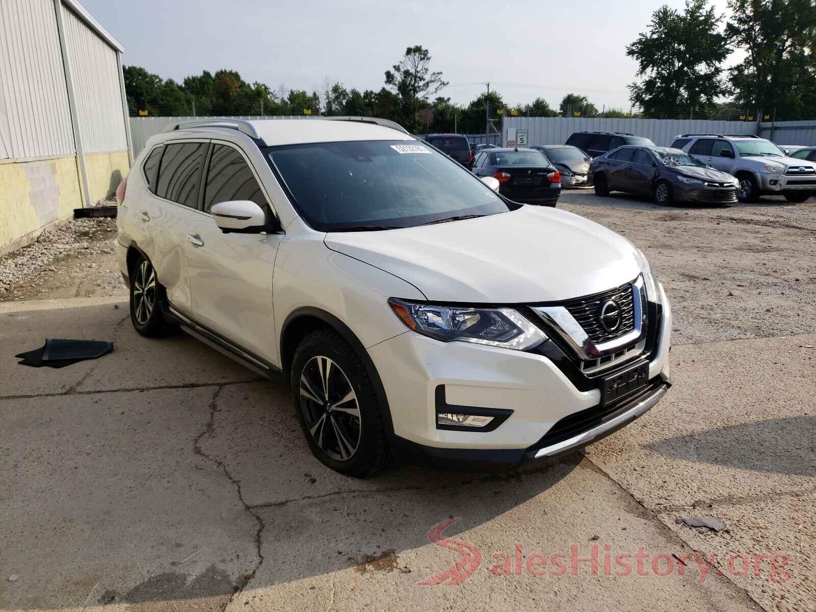 JN8AT2MTXJW456442 2018 NISSAN ROGUE