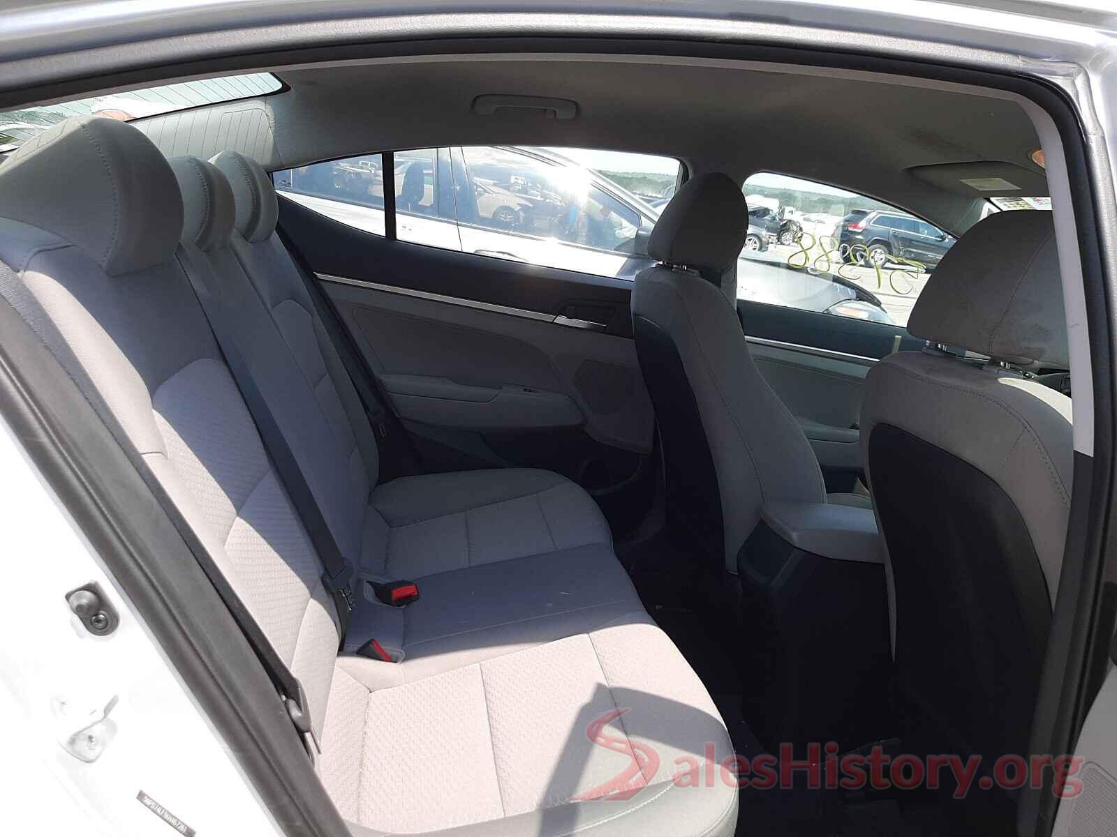 5NPD74LF1KH467261 2019 HYUNDAI ELANTRA