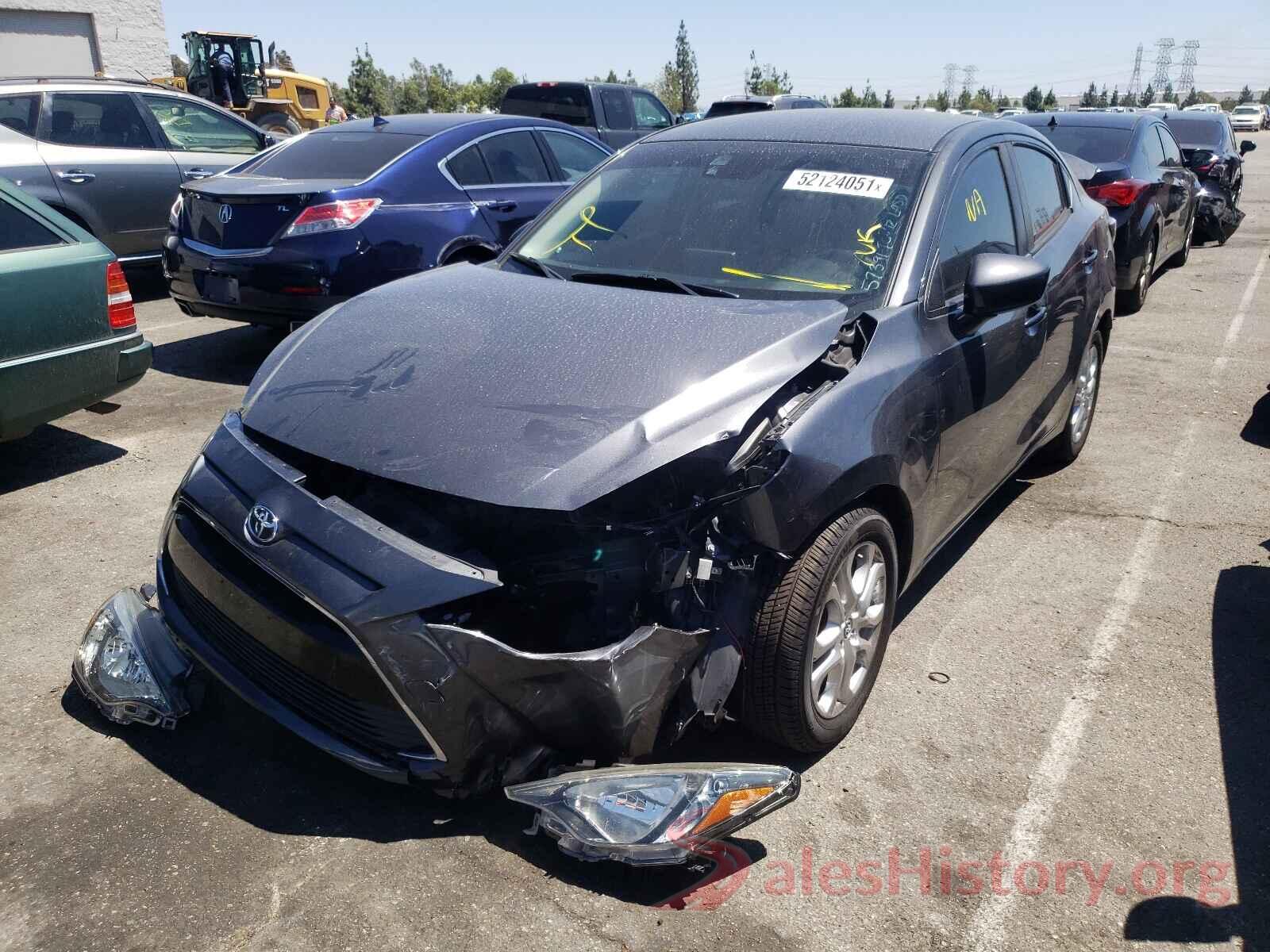 3MYDLBYV5JY323053 2018 TOYOTA YARIS