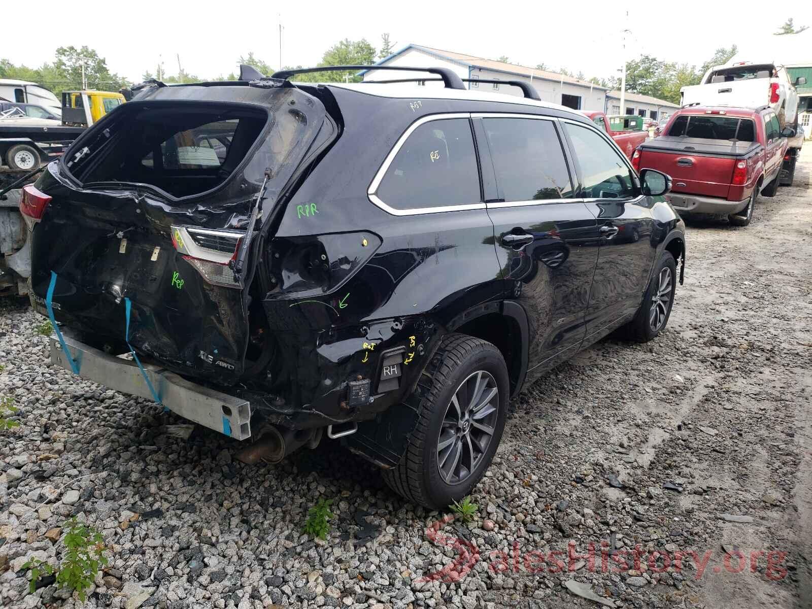 5TDJZRFH0JS823277 2018 TOYOTA HIGHLANDER