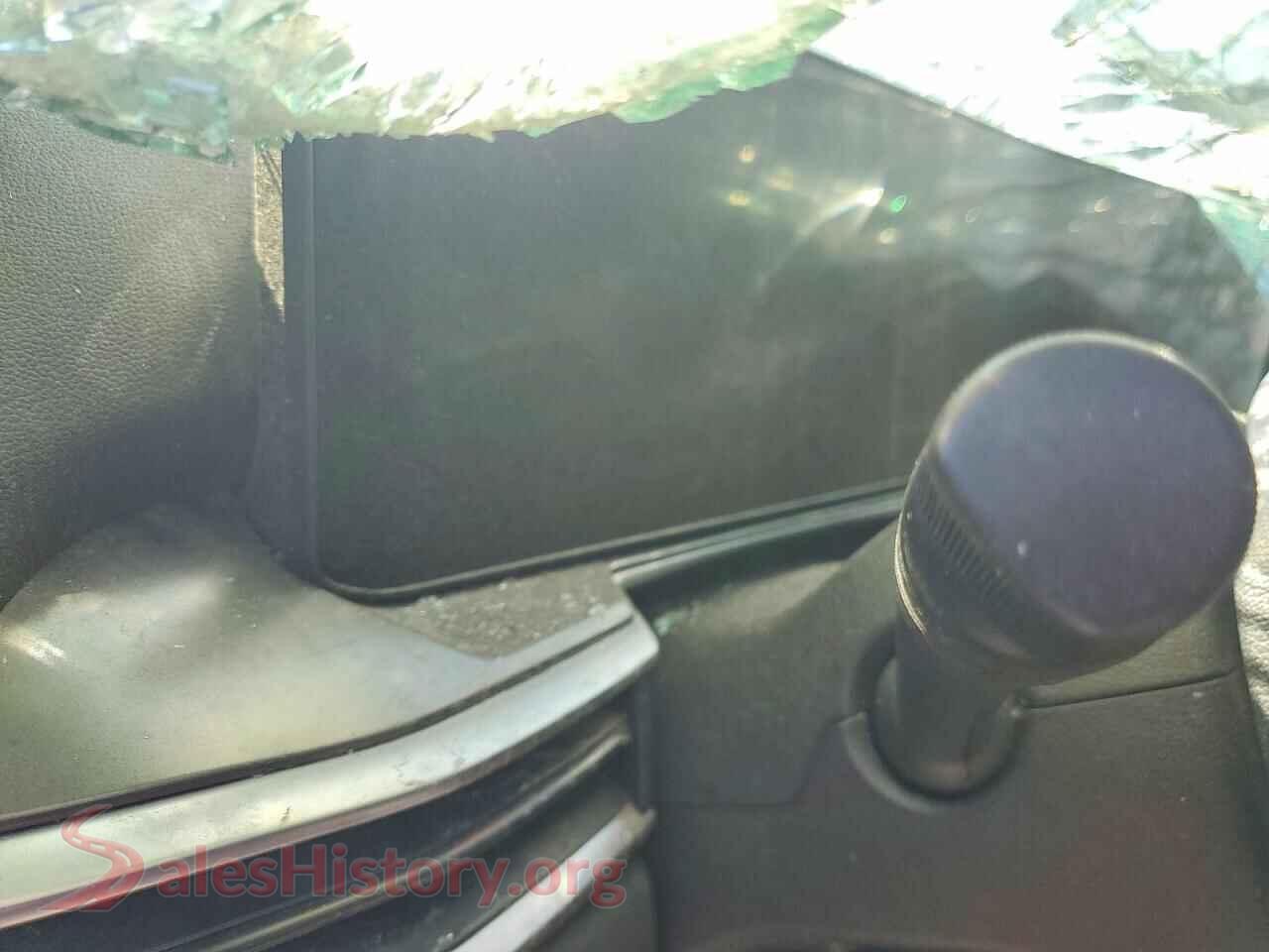 2024 KIA SORENTO VIN 5XYRL4JC7RG278044, interior center console