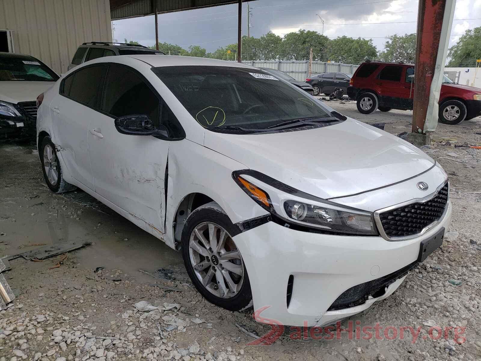 3KPFL4A71HE132384 2017 KIA FORTE