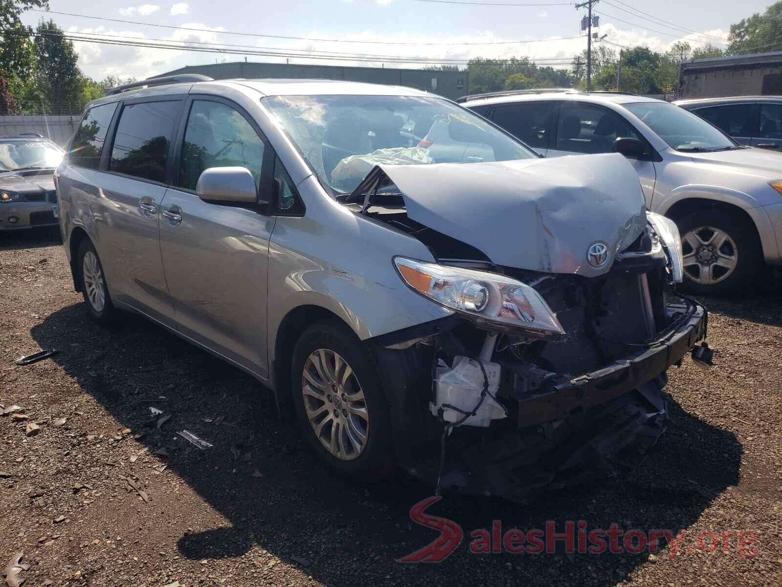 5TDYZ3DC7HS816551 2017 TOYOTA SIENNA