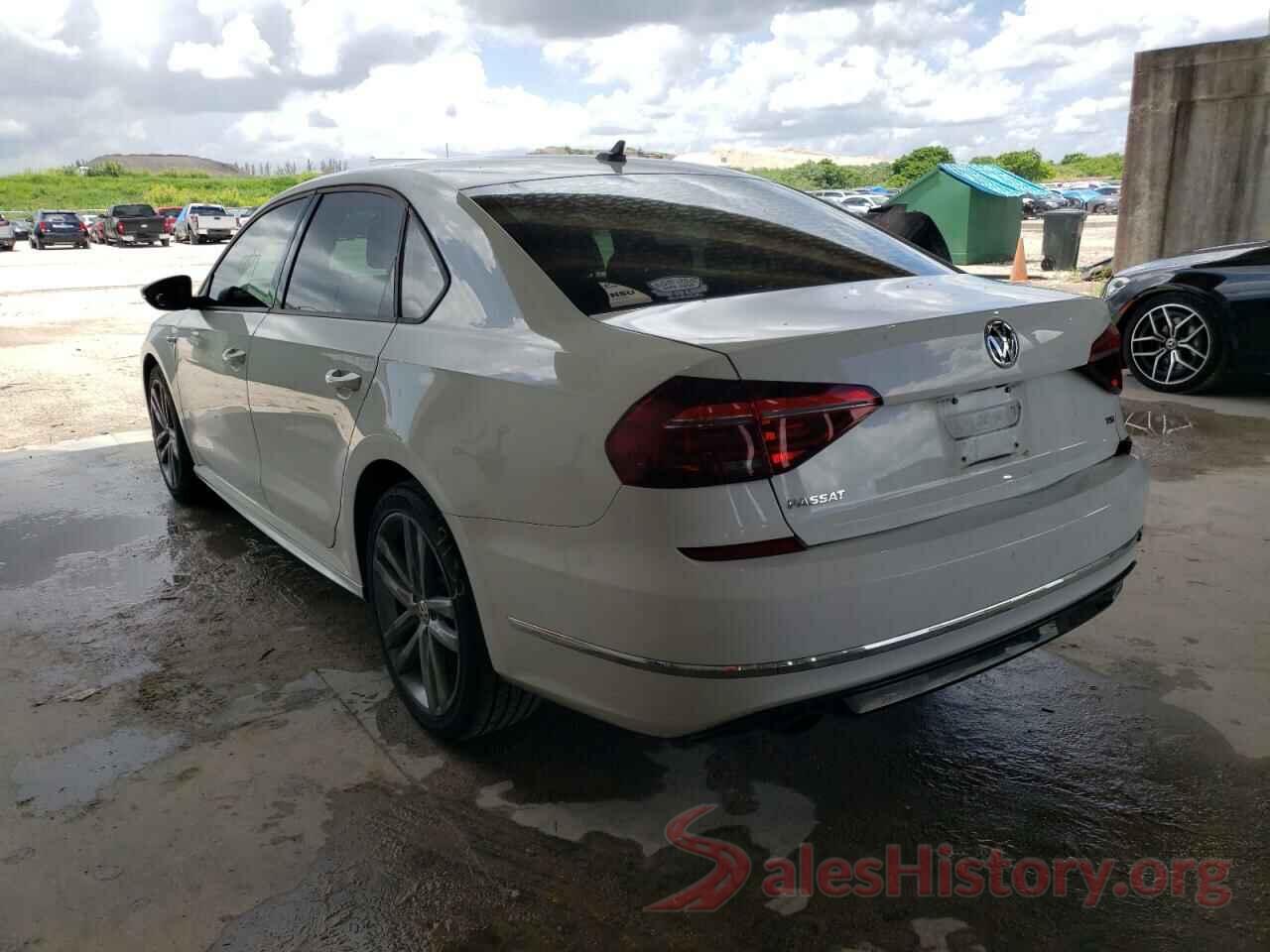 1VWAA7A30JC035234 2018 VOLKSWAGEN PASSAT