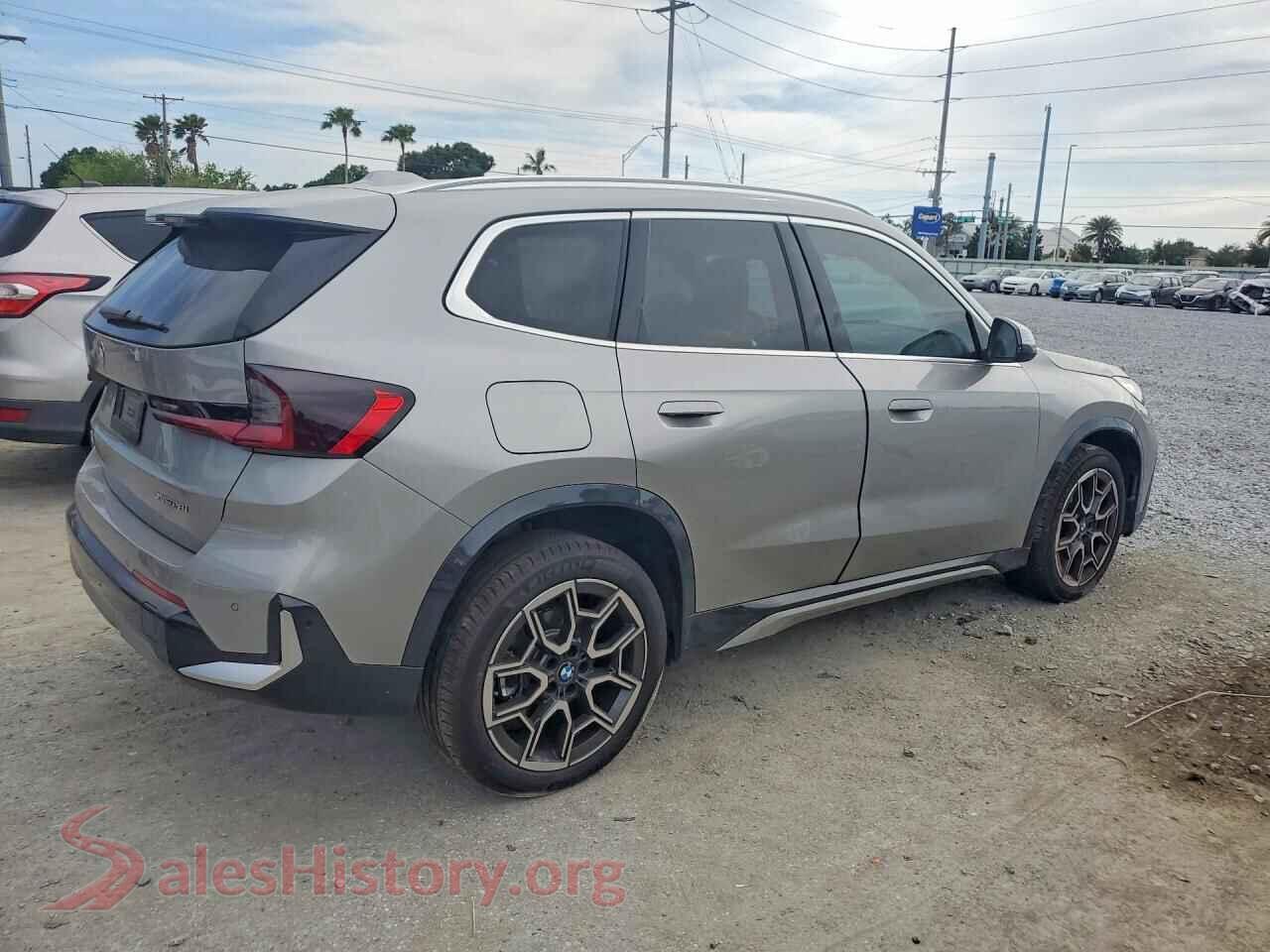 2026 BMW X1 VIN WBX73EF04T5474215, right side view