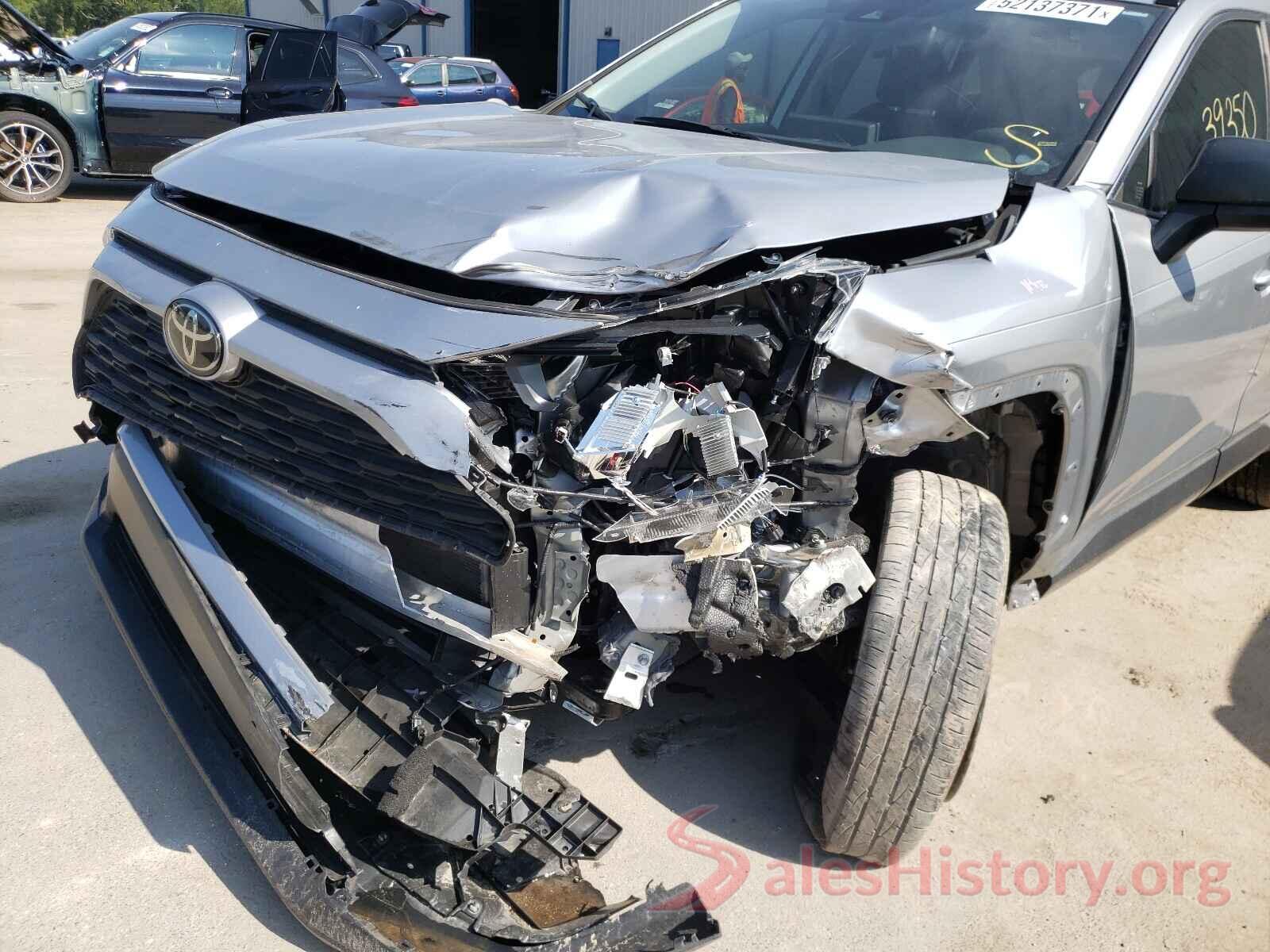 JTMH1RFV0KJ003596 2019 TOYOTA RAV4