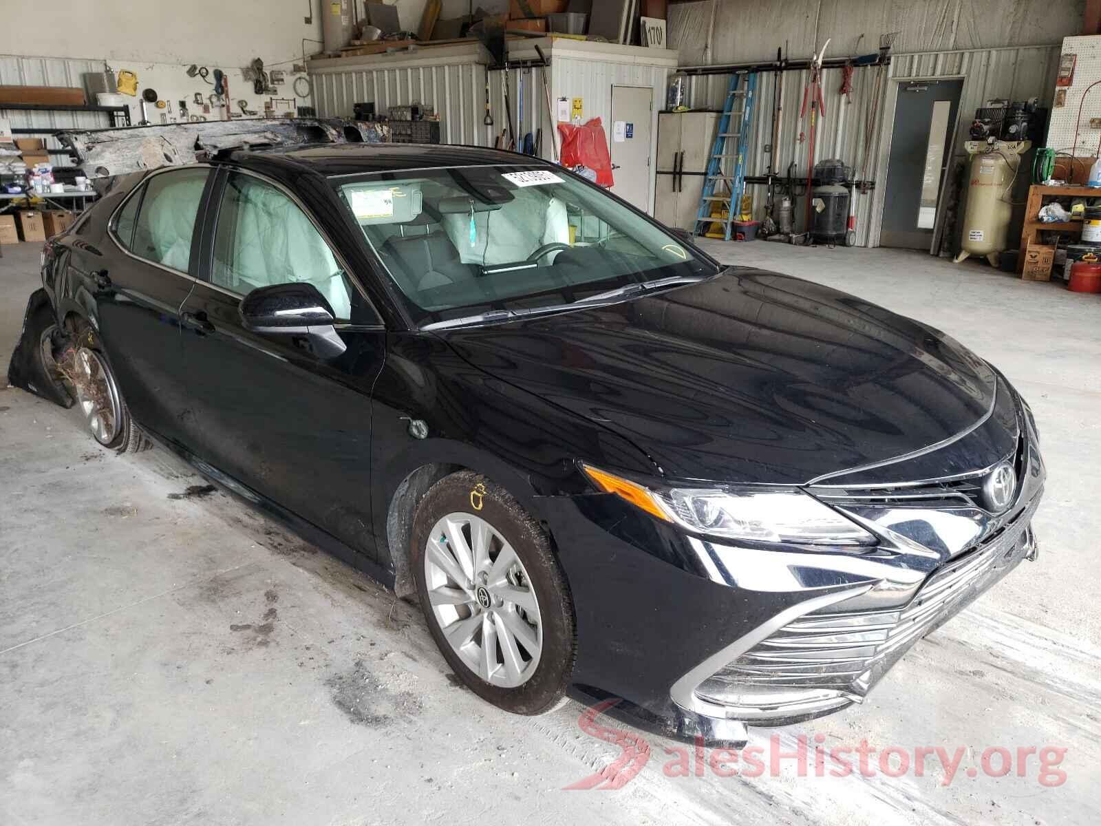 4T1C11AK9MU537878 2021 TOYOTA CAMRY