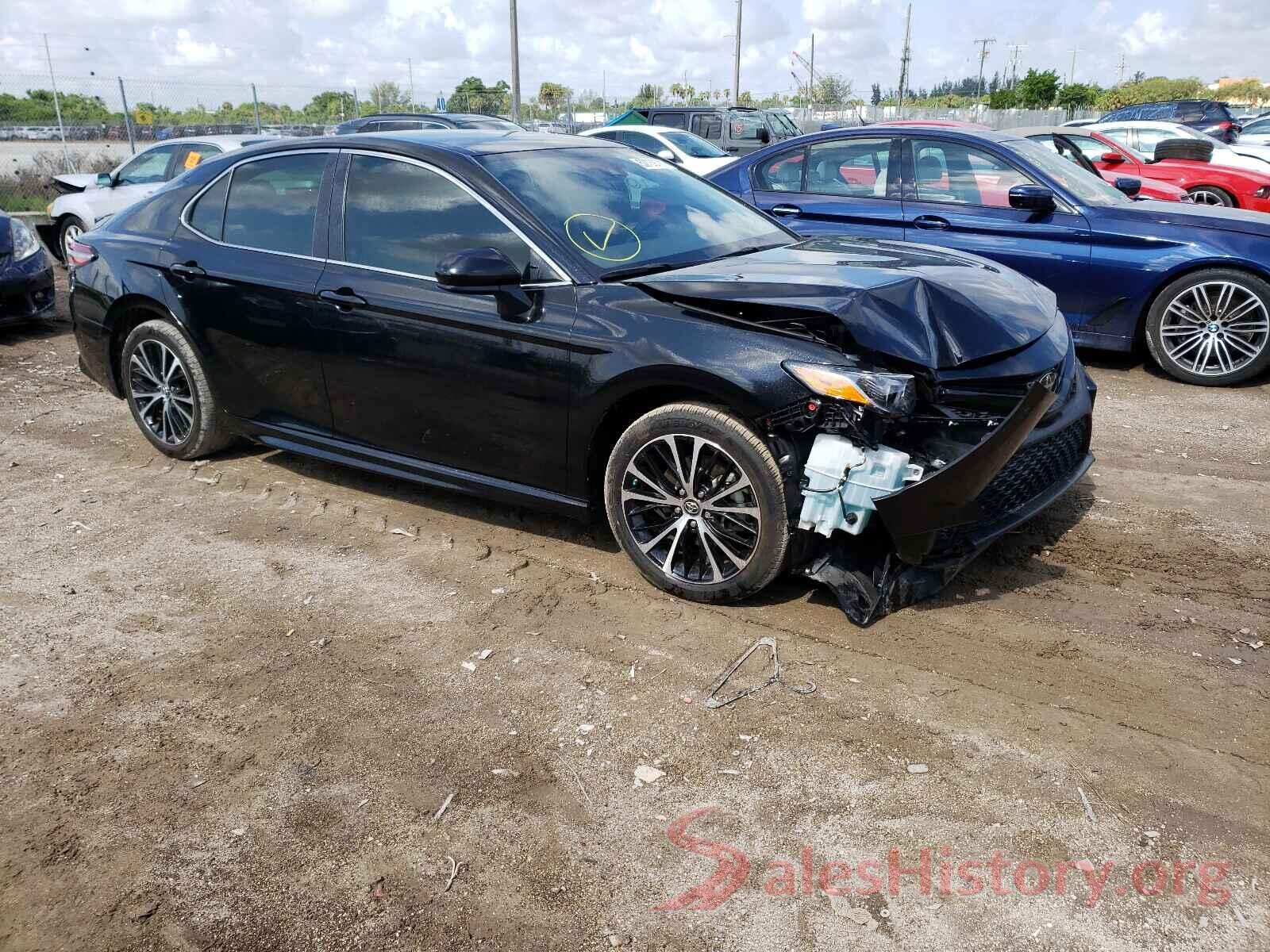 4T1B11HK7KU840379 2019 TOYOTA CAMRY