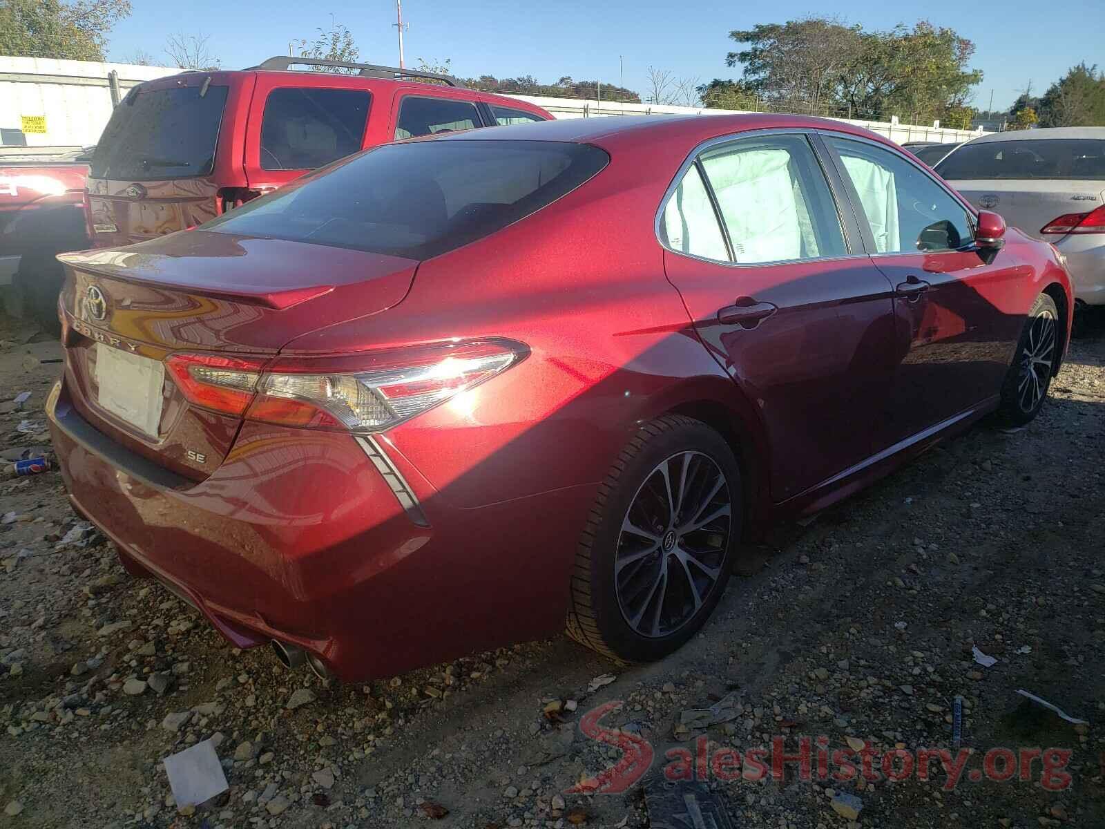 4T1B11HK9JU537912 2018 TOYOTA CAMRY