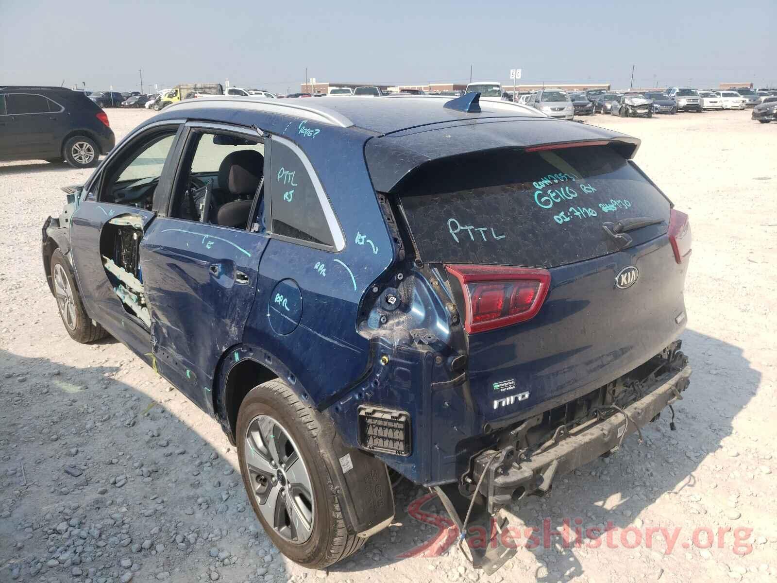 KNDCB3LC3K5262230 2019 KIA NIRO