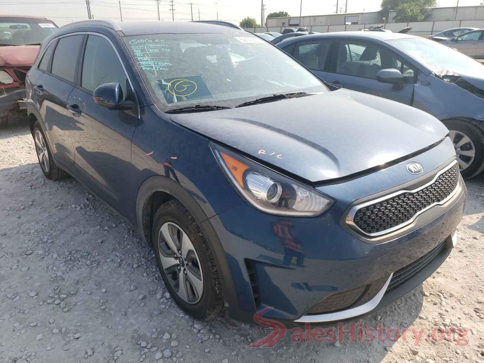 KNDCB3LC3K5262230 2019 KIA NIRO